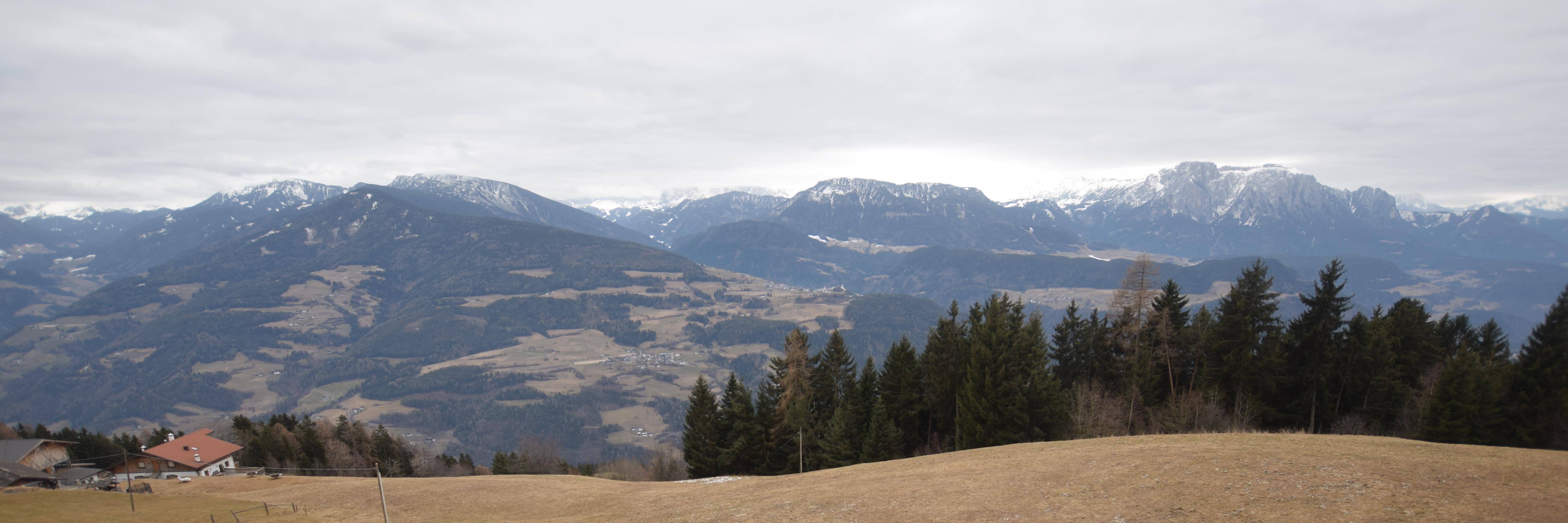 Archiv Foto Webcam Panoramablick Dolomiten