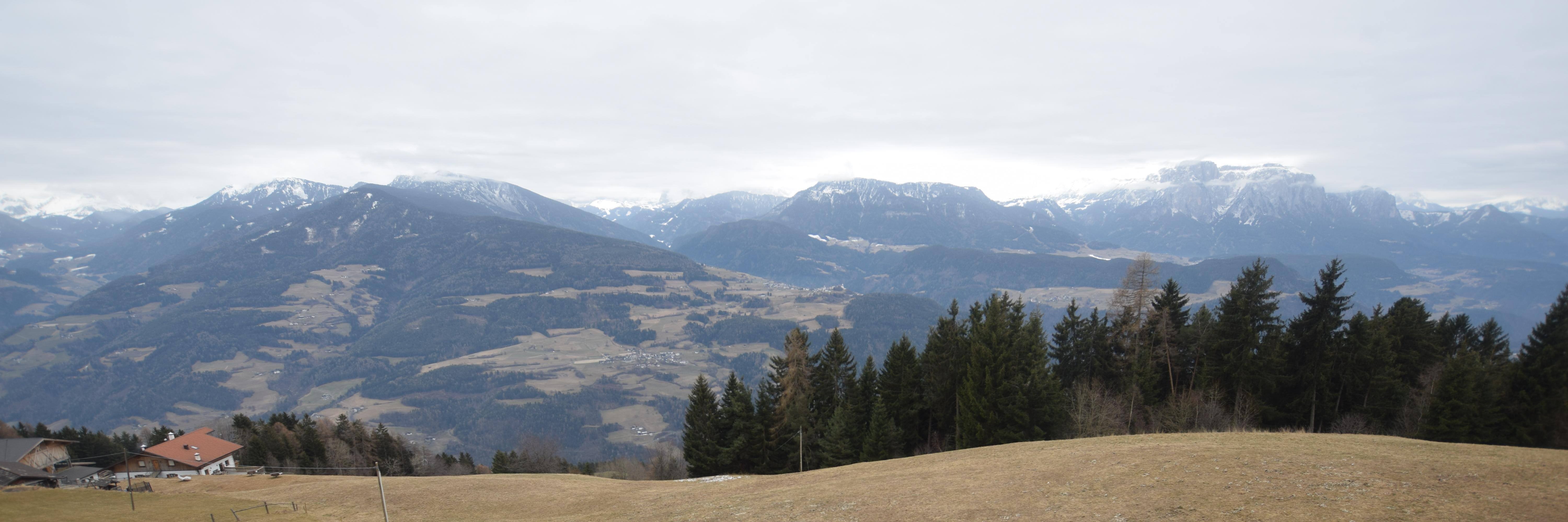 Archiv Foto Webcam Panoramablick Dolomiten