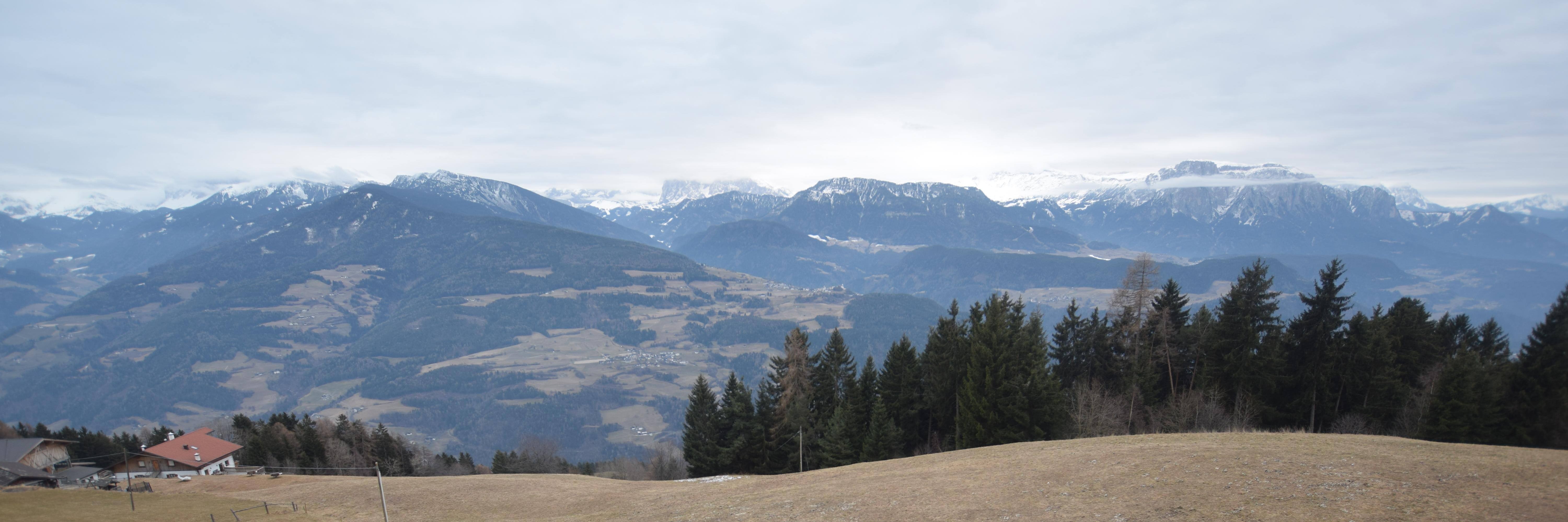 Archiv Foto Webcam Panoramablick Dolomiten