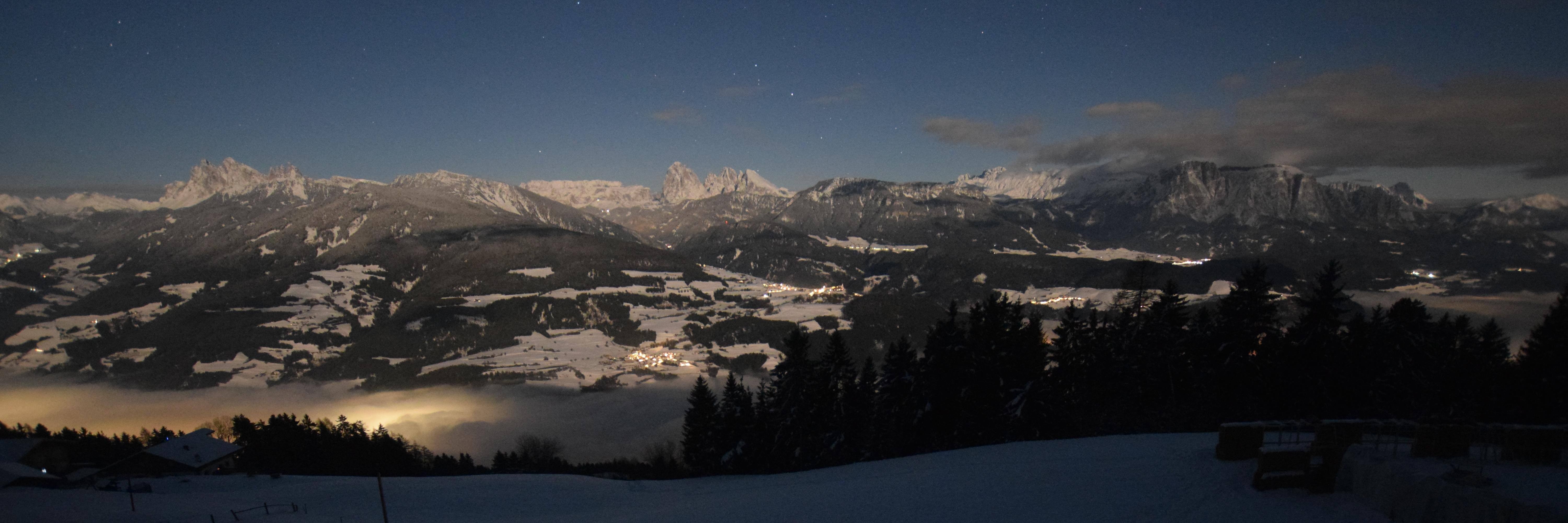 Archived image Webcam Panoramic view Dolomites