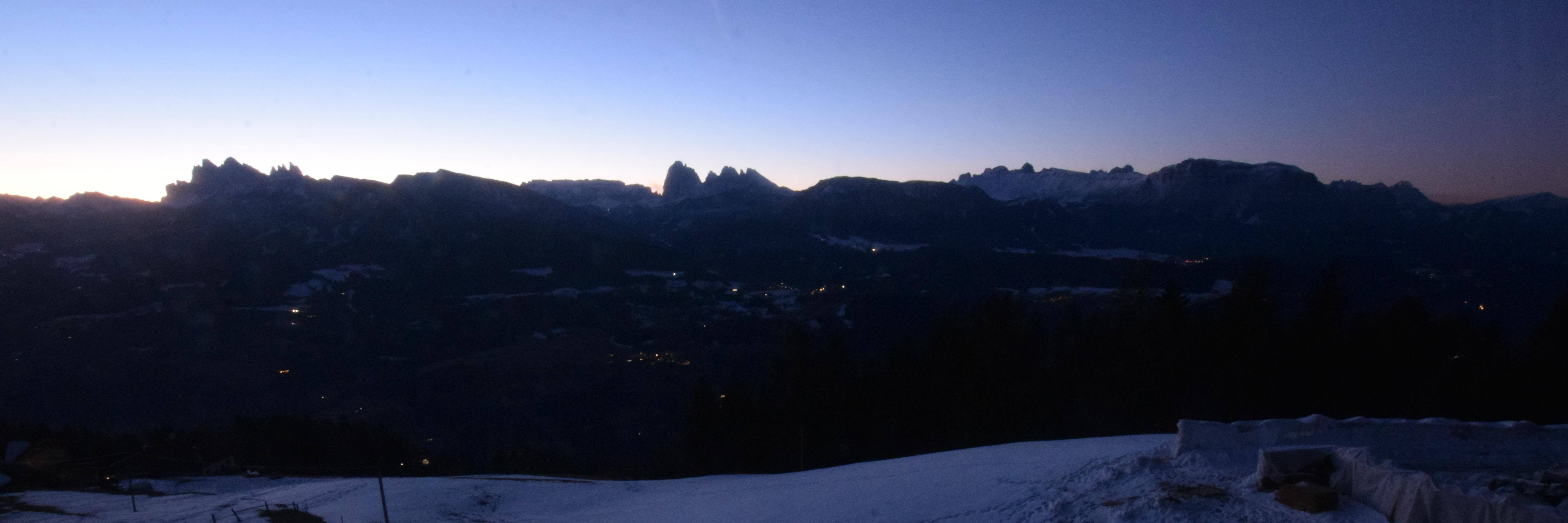 Archived image Webcam Panoramic view Dolomites