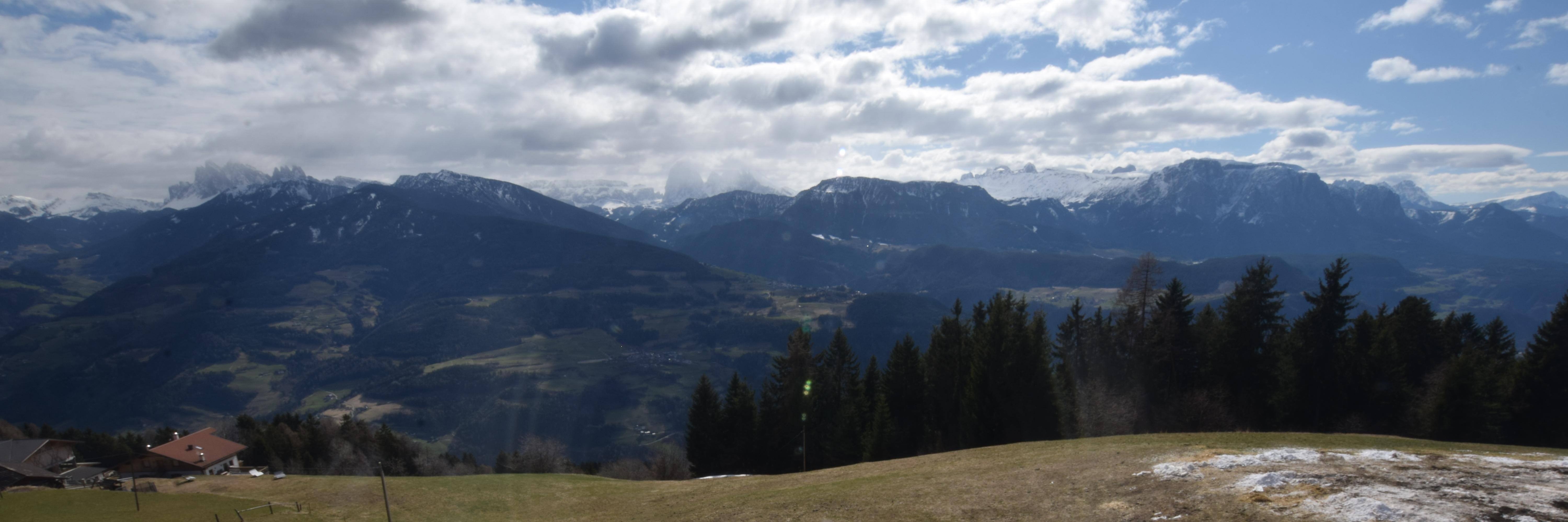 Archiv Foto Webcam Panoramablick Dolomiten