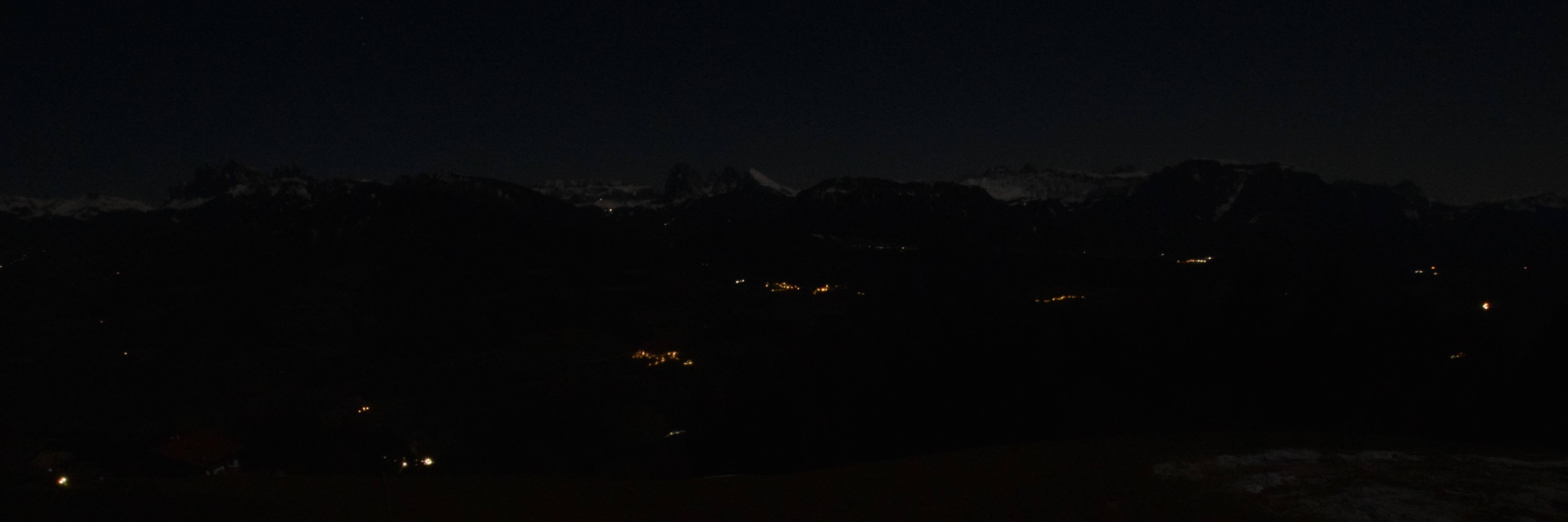 Archiv Foto Webcam Panoramablick Dolomiten