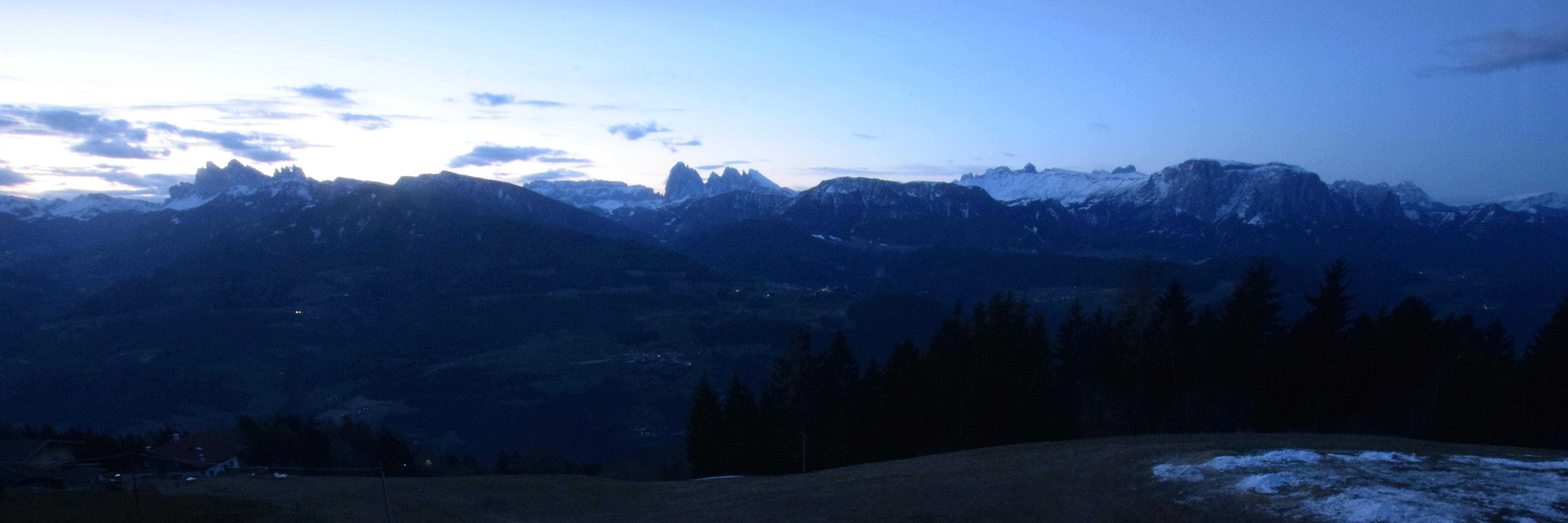 Archived image Webcam Panoramic view Dolomites