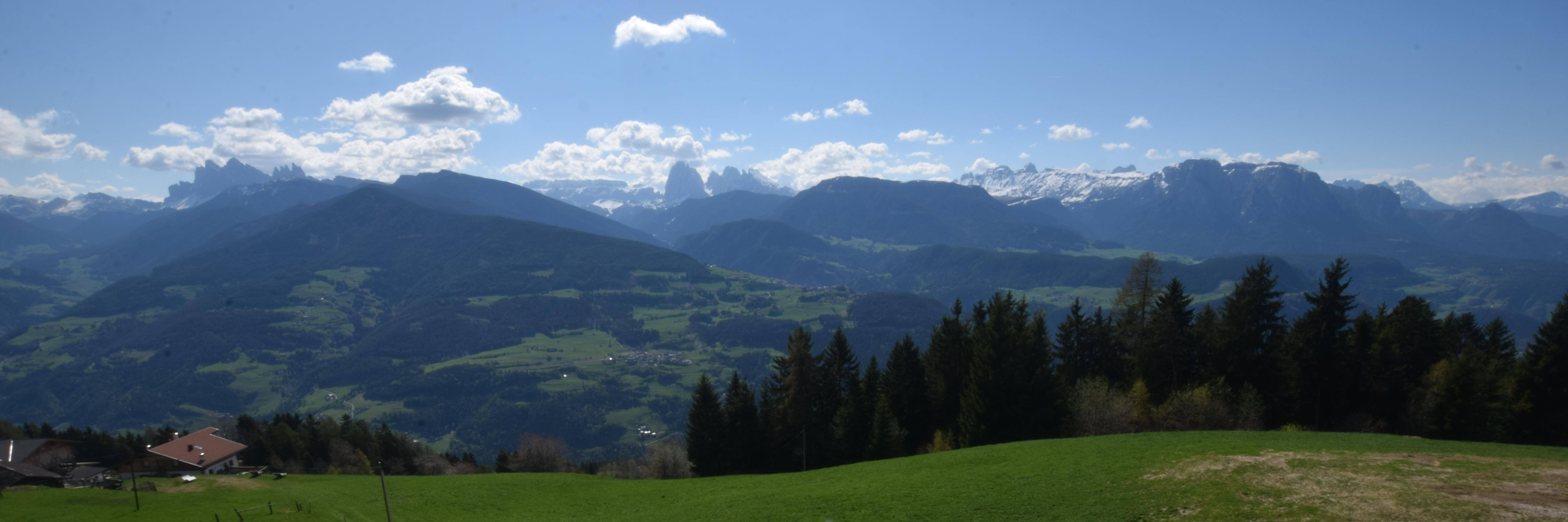 Archiv Foto Webcam Panoramablick Dolomiten