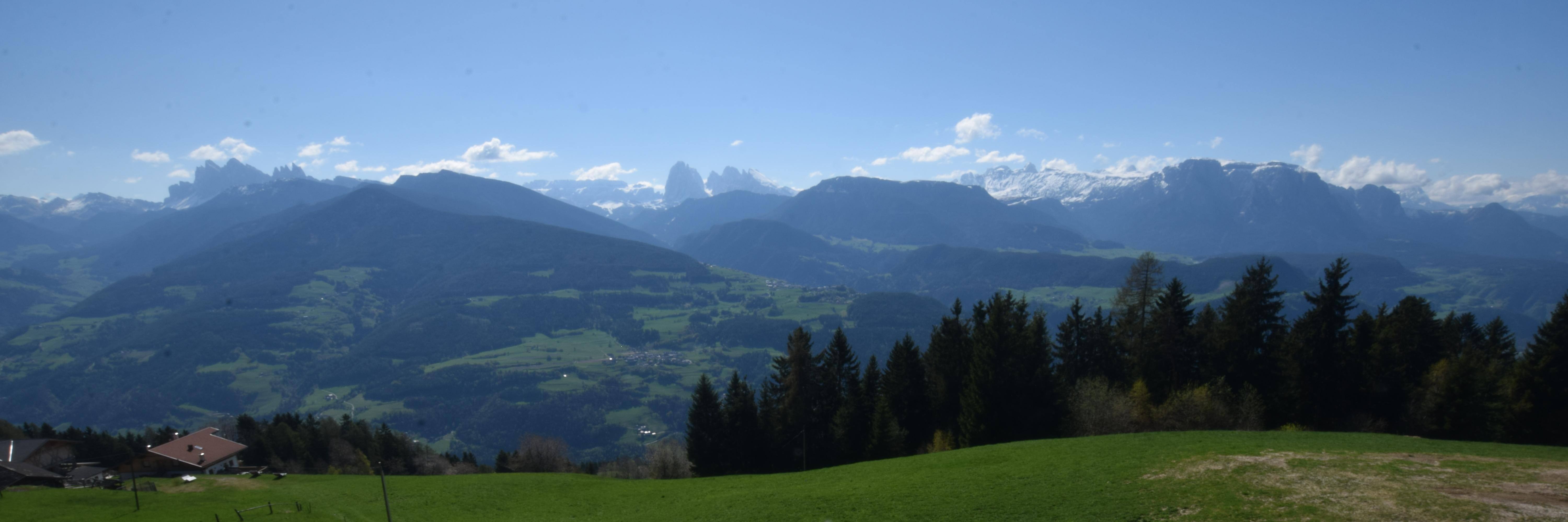 Archiv Foto Webcam Panoramablick Dolomiten