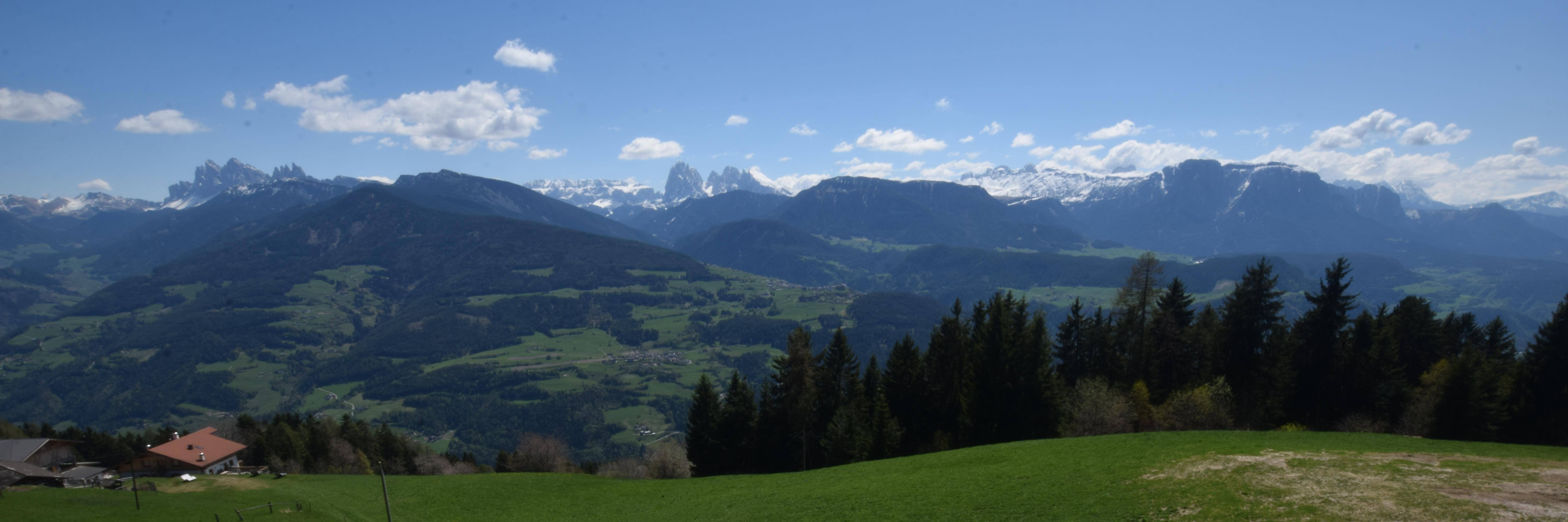 Archiv Foto Webcam Panoramablick Dolomiten