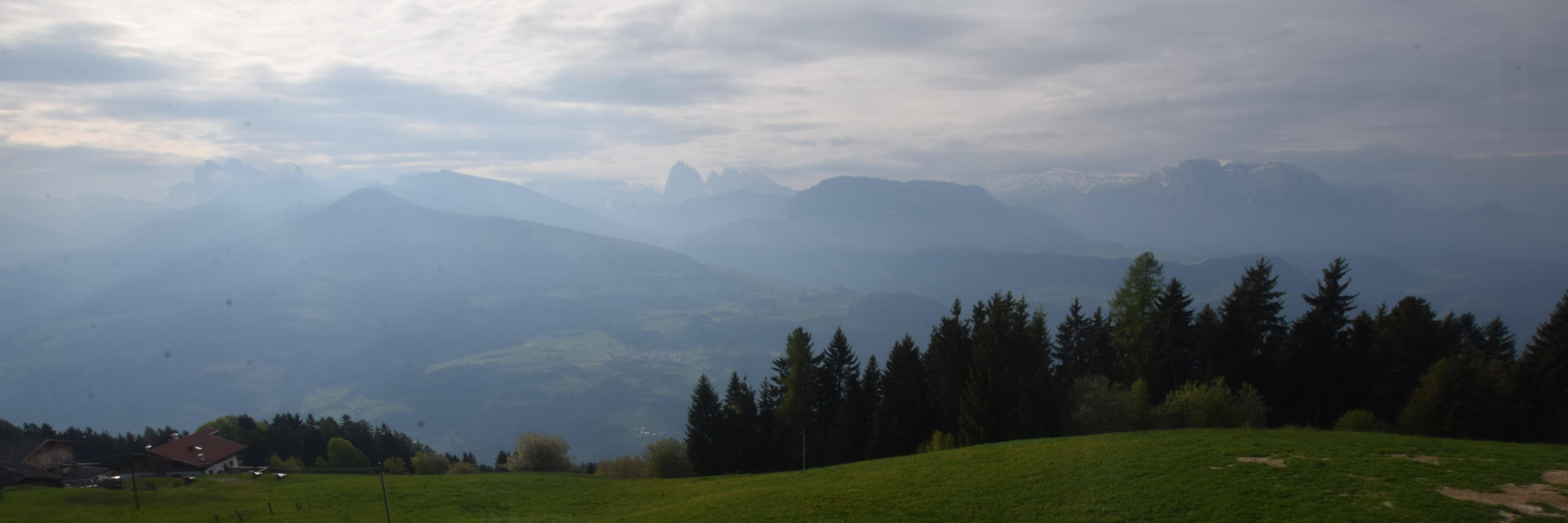 Archiv Foto Webcam Panoramablick Dolomiten