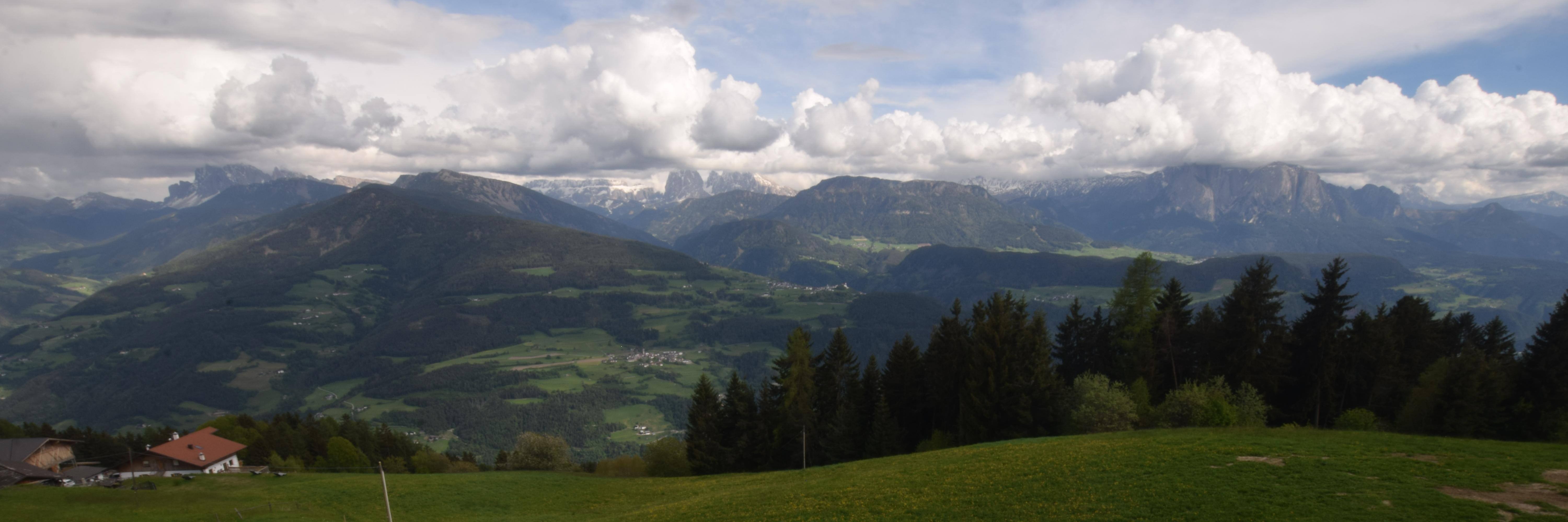 Archiv Foto Webcam Panoramablick Dolomiten