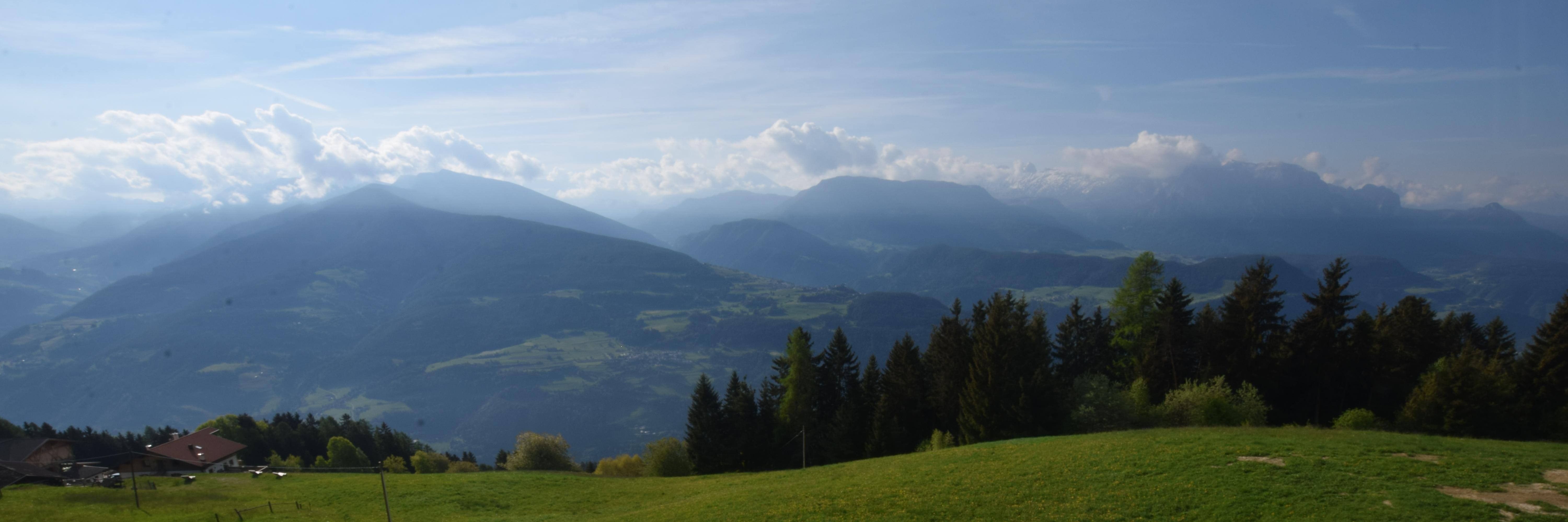Archiv Foto Webcam Panoramablick Dolomiten
