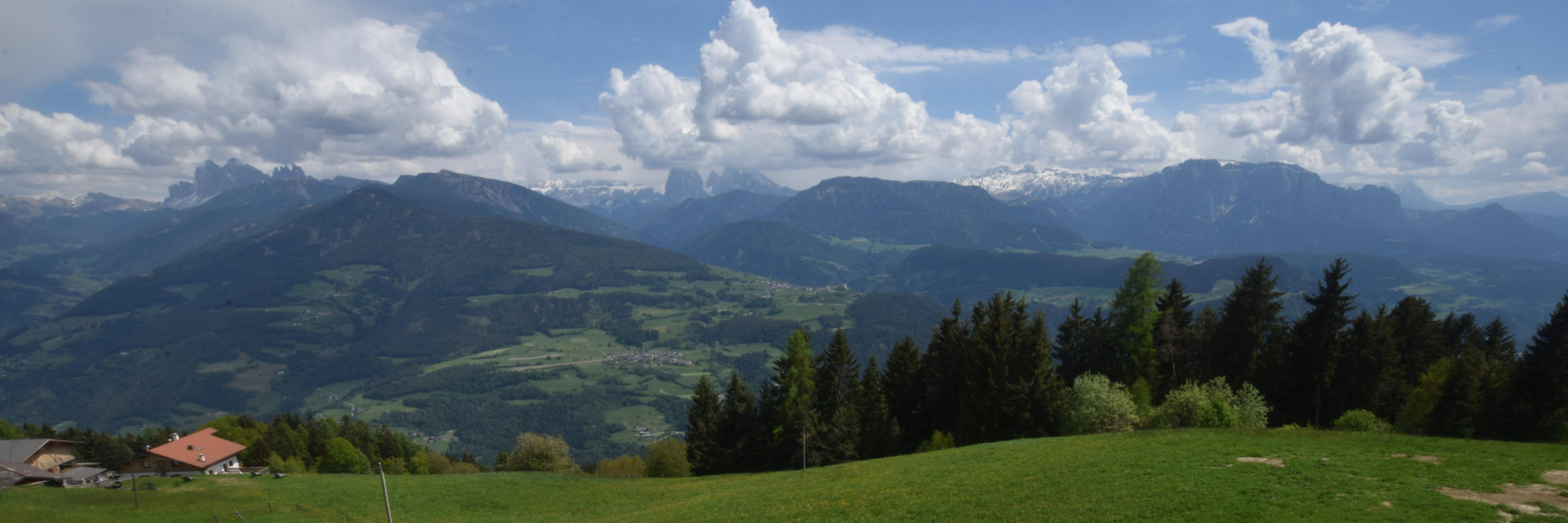 Archiv Foto Webcam Panoramablick Dolomiten