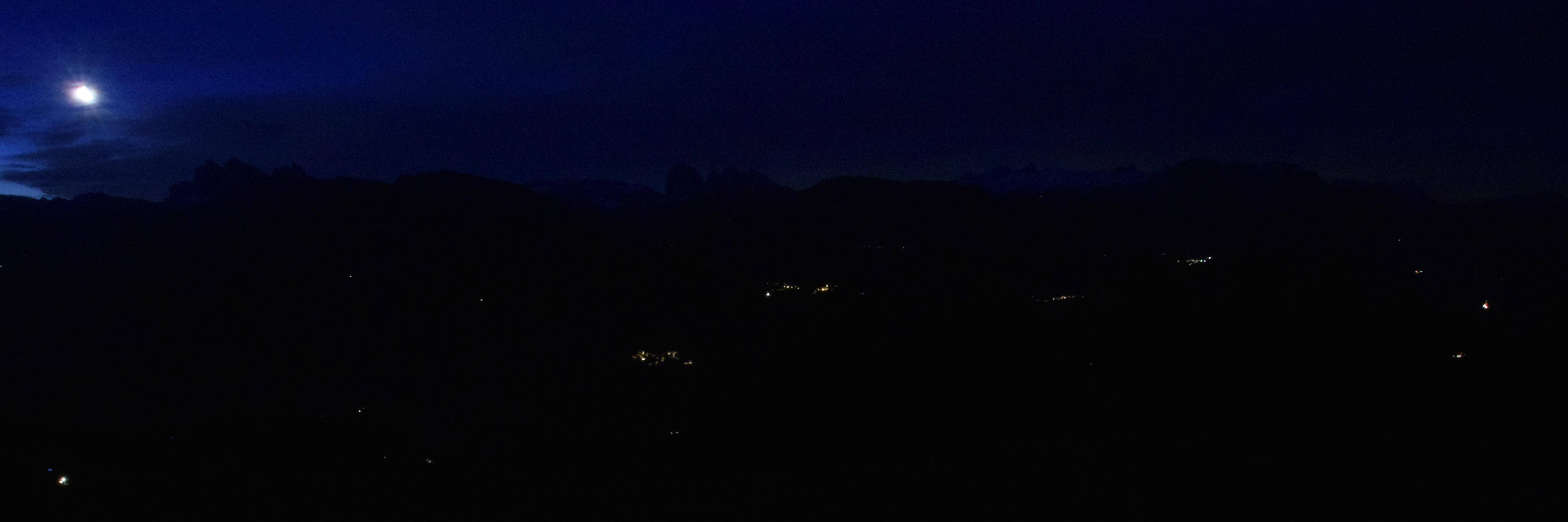 Archiv Foto Webcam Panoramablick Dolomiten
