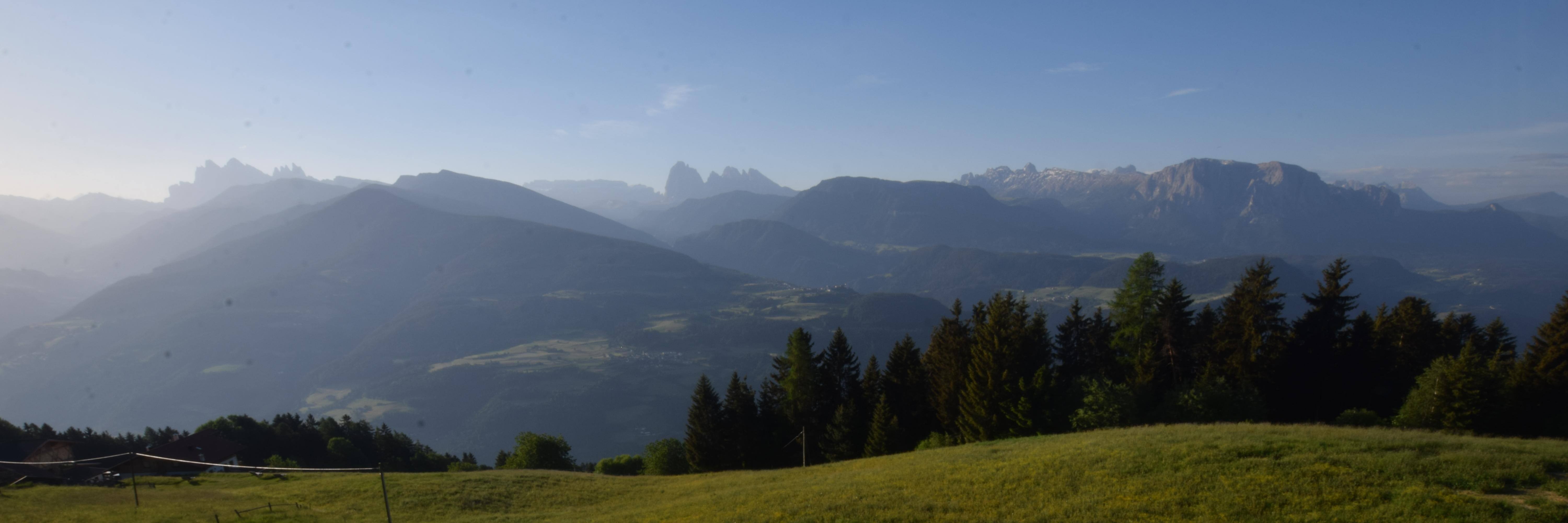 Archiv Foto Webcam Panoramablick Dolomiten