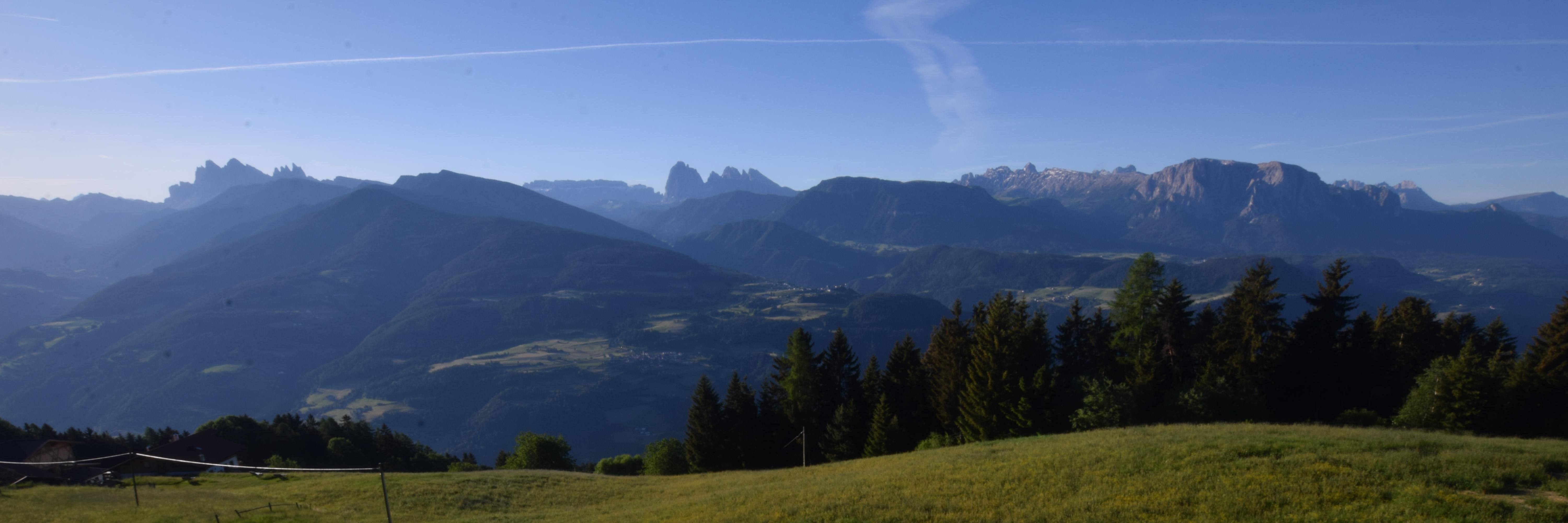 Archiv Foto Webcam Panoramablick Dolomiten