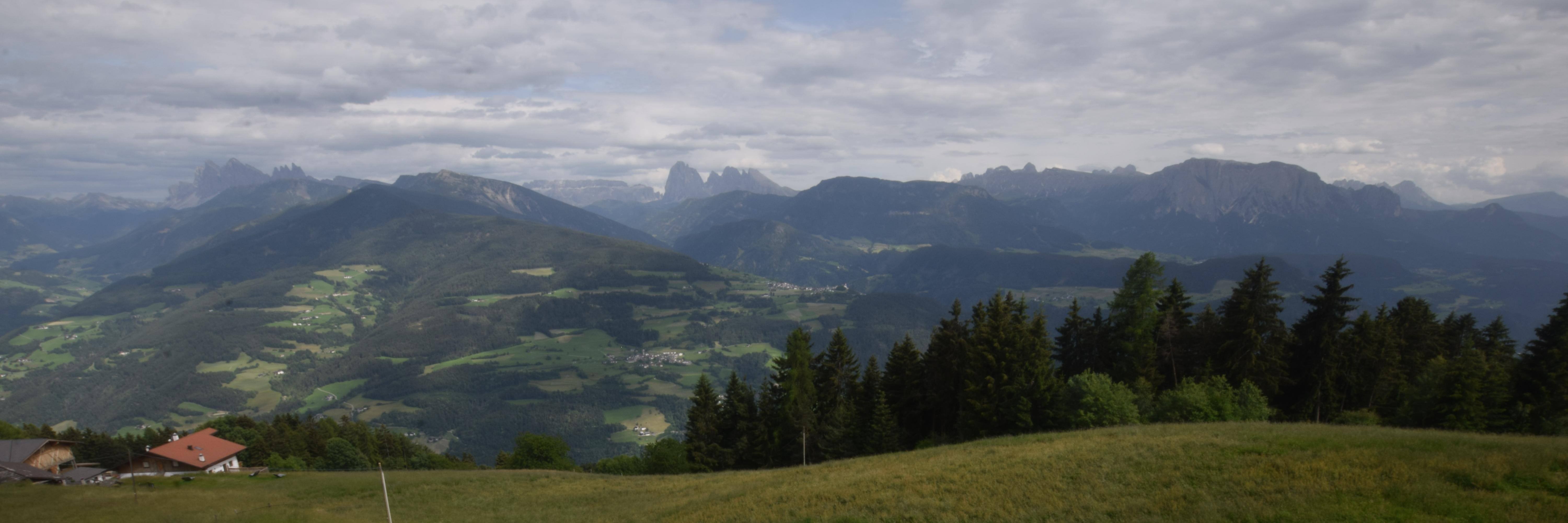 Archiv Foto Webcam Panoramablick Dolomiten