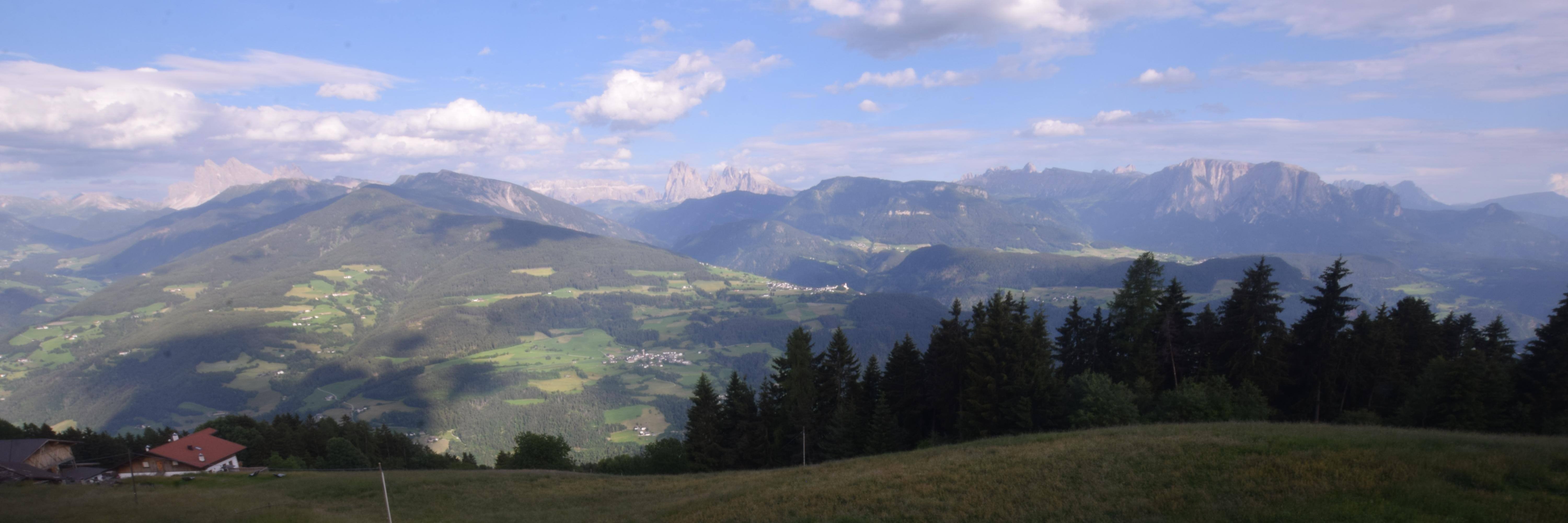 Archiv Foto Webcam Panoramablick Dolomiten