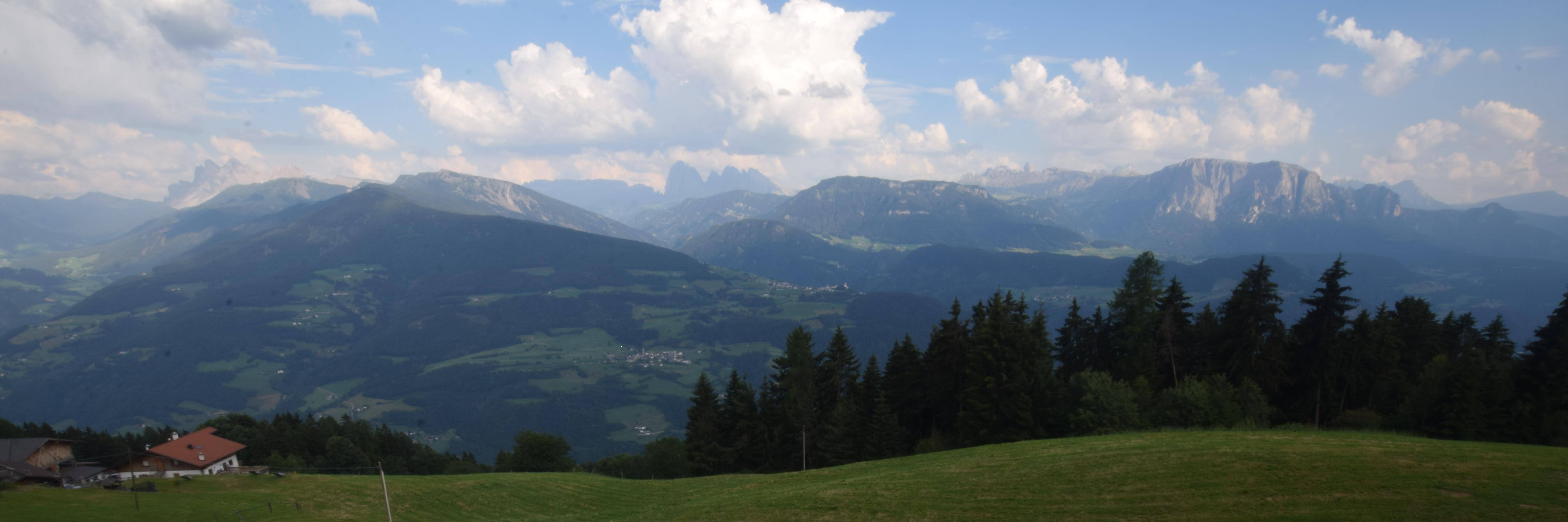 Archiv Foto Webcam Panoramablick Dolomiten