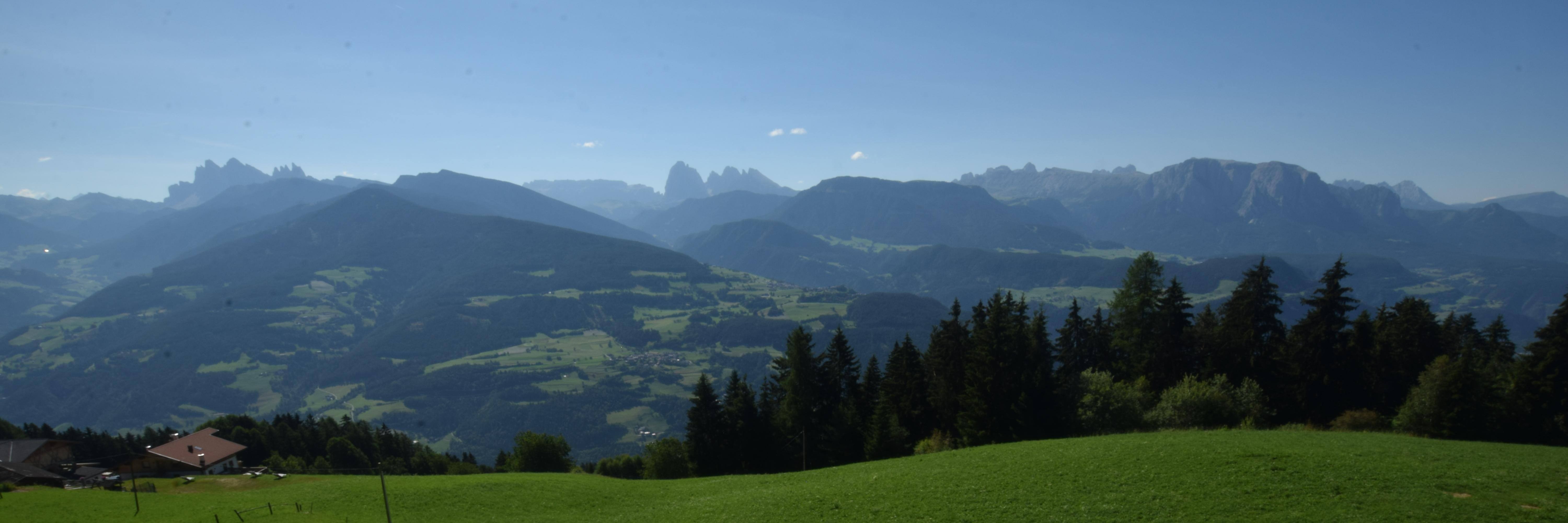 Archiv Foto Webcam Panoramablick Dolomiten