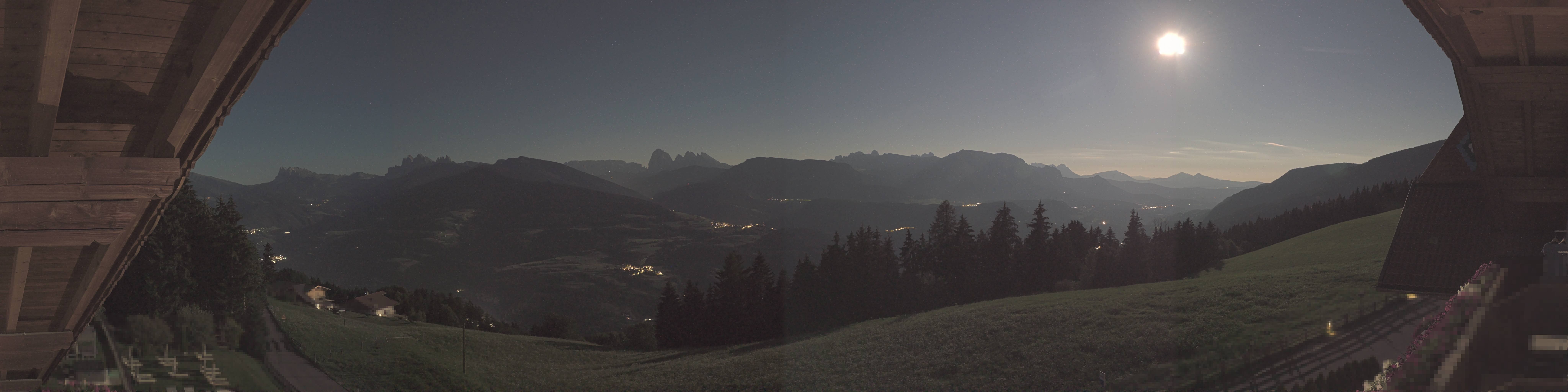 Archiv Foto Webcam Panoramablick Dolomiten