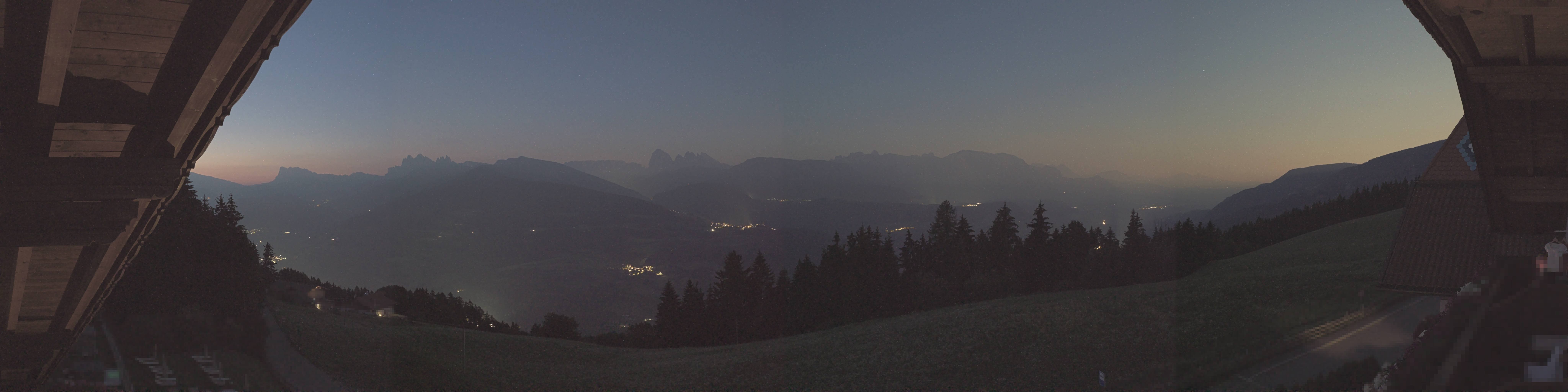 Archiv Foto Webcam Panoramablick Dolomiten