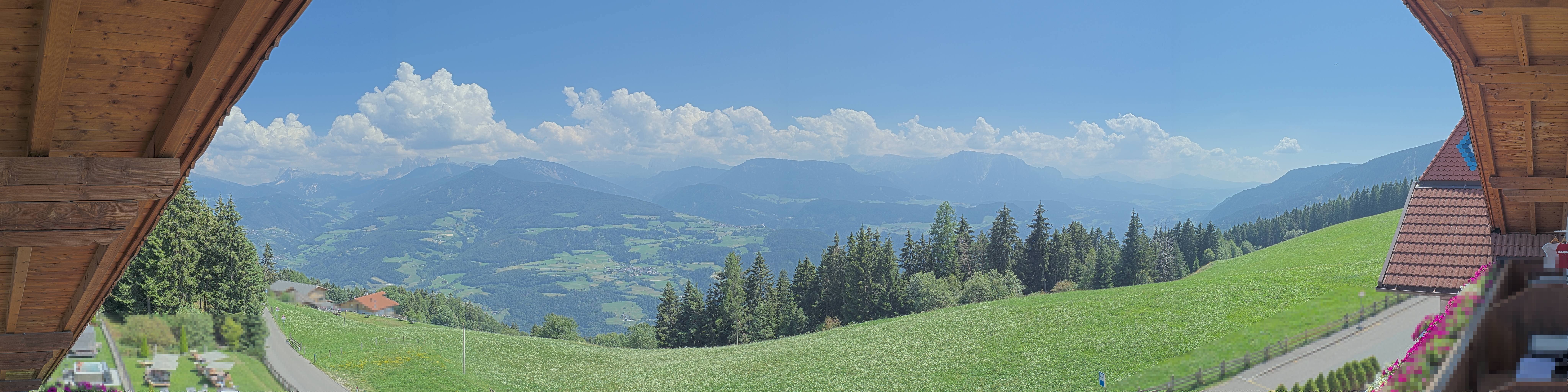 Archiv Foto Webcam Panoramablick Dolomiten