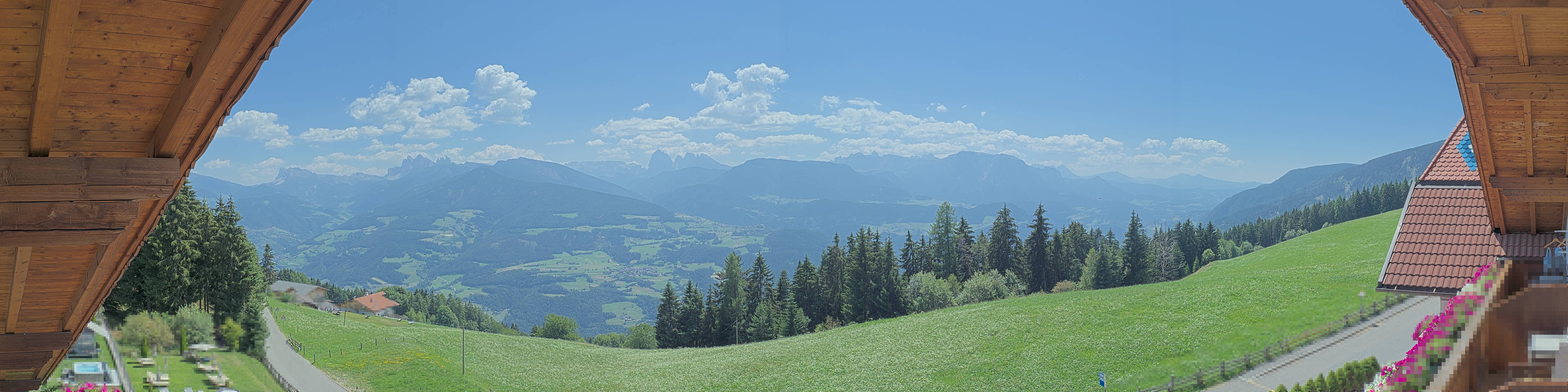 Archiv Foto Webcam Panoramablick Dolomiten
