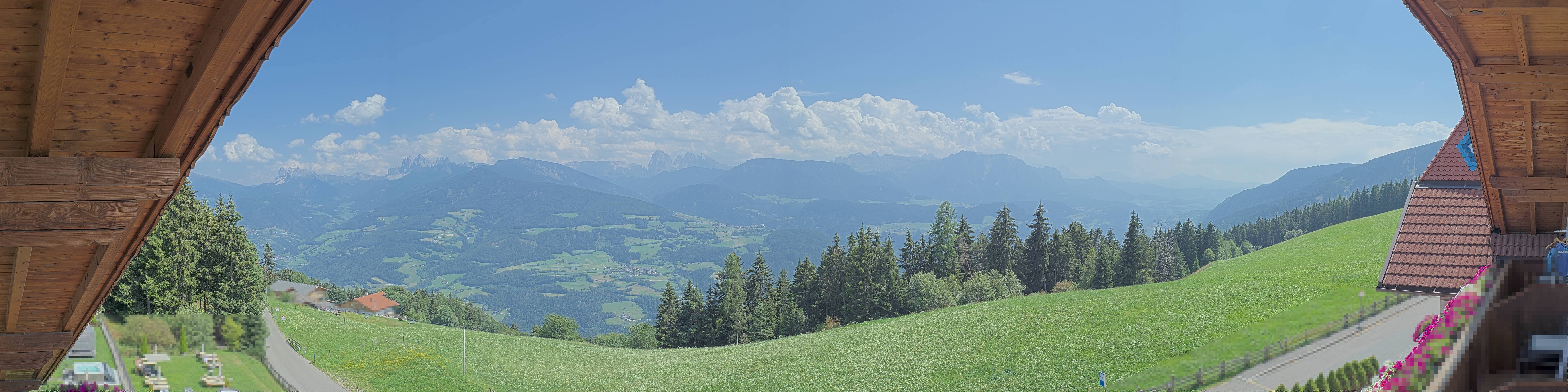 Archiv Foto Webcam Panoramablick Dolomiten