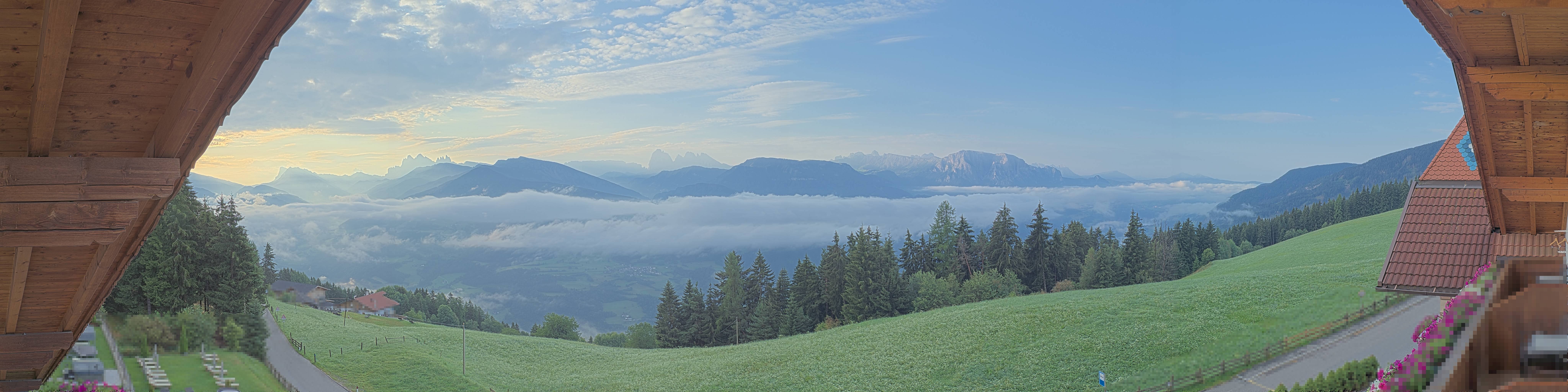 Archiv Foto Webcam Panoramablick Dolomiten