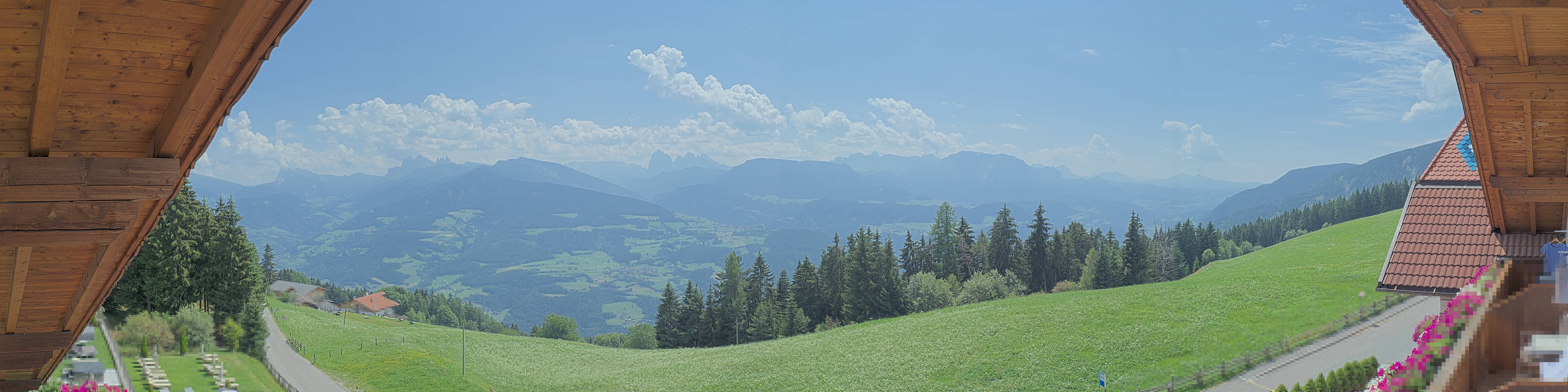 Archiv Foto Webcam Panoramablick Dolomiten