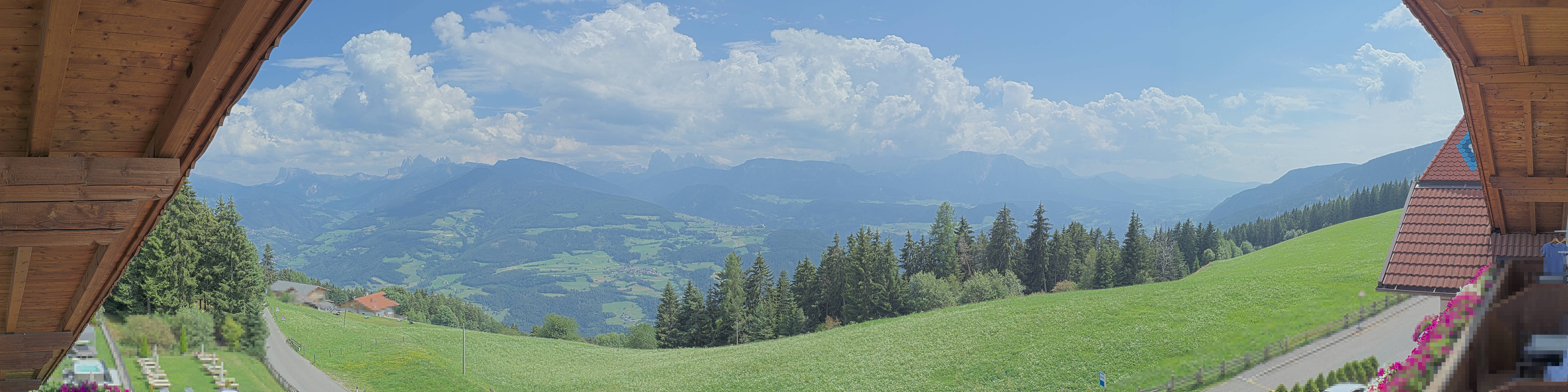 Archiv Foto Webcam Panoramablick Dolomiten