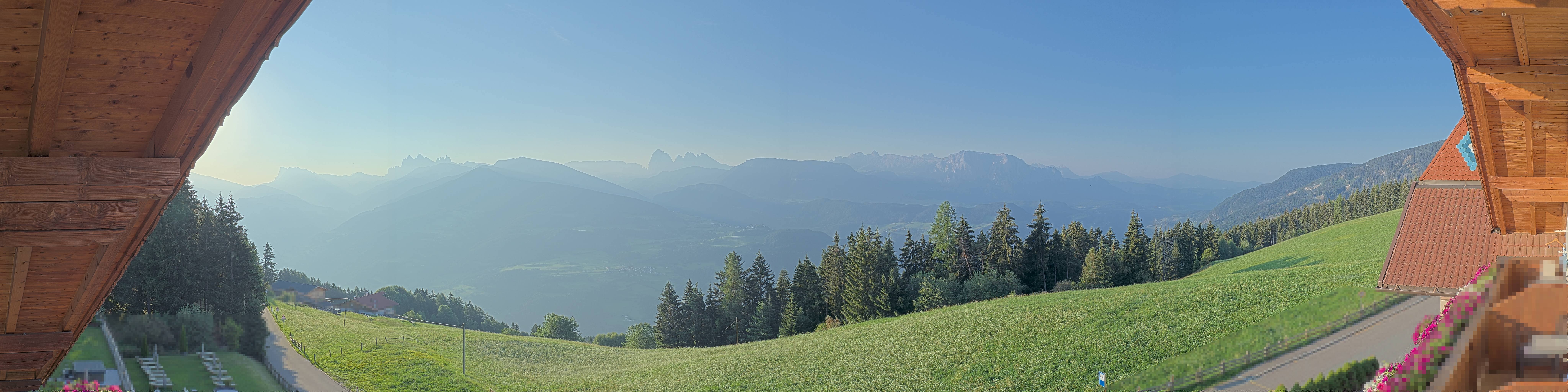 Archiv Foto Webcam Panoramablick Dolomiten
