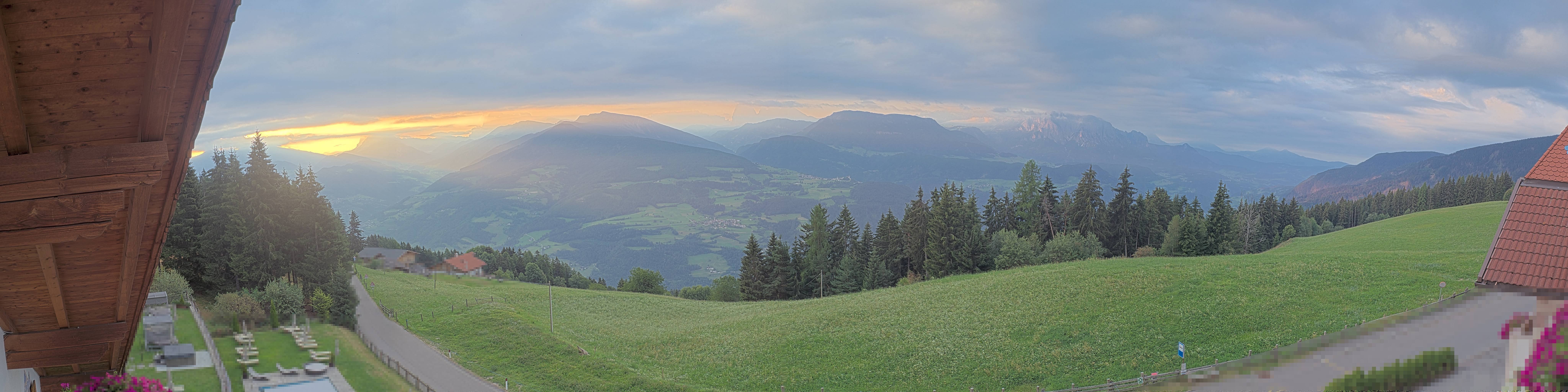 Archiv Foto Webcam Panoramablick Dolomiten