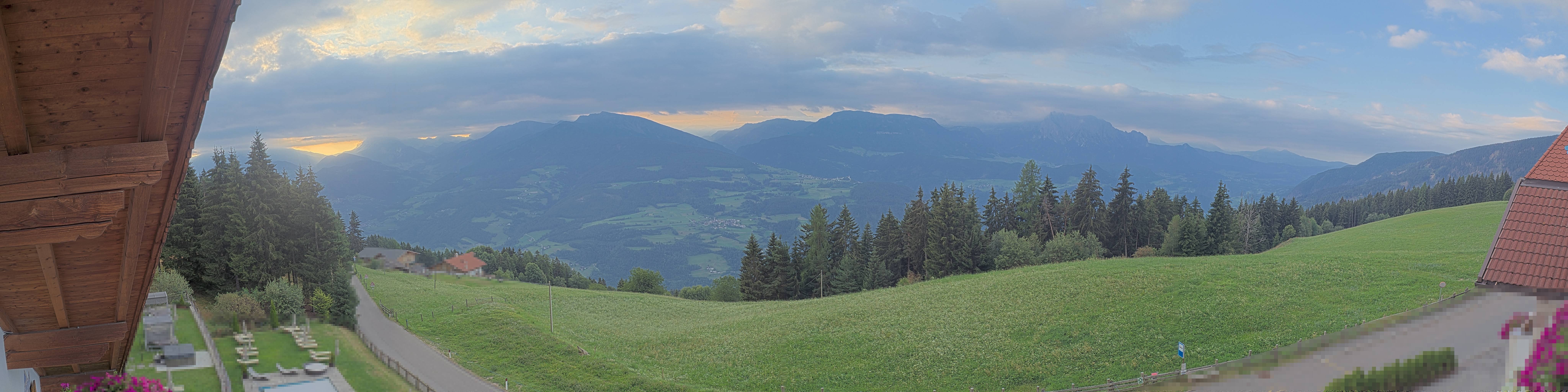 Archiv Foto Webcam Panoramablick Dolomiten