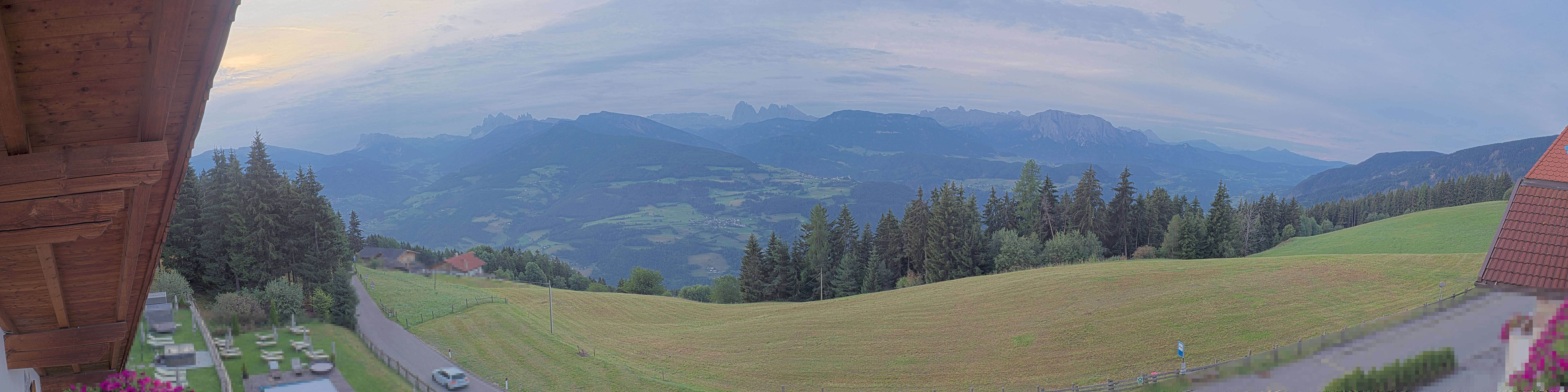 Archiv Foto Webcam Panoramablick Dolomiten