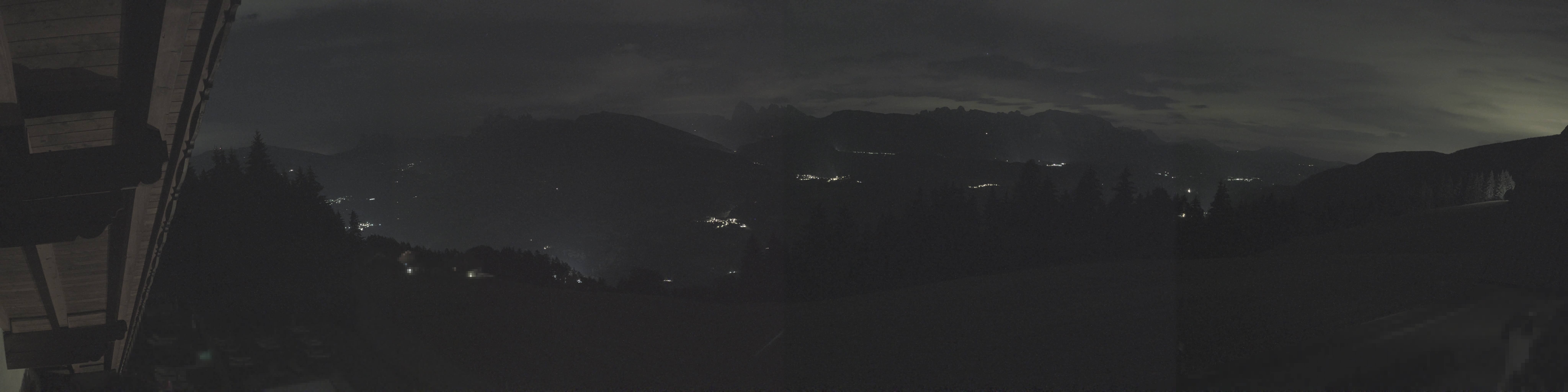 Archiv Foto Webcam Panoramablick Dolomiten