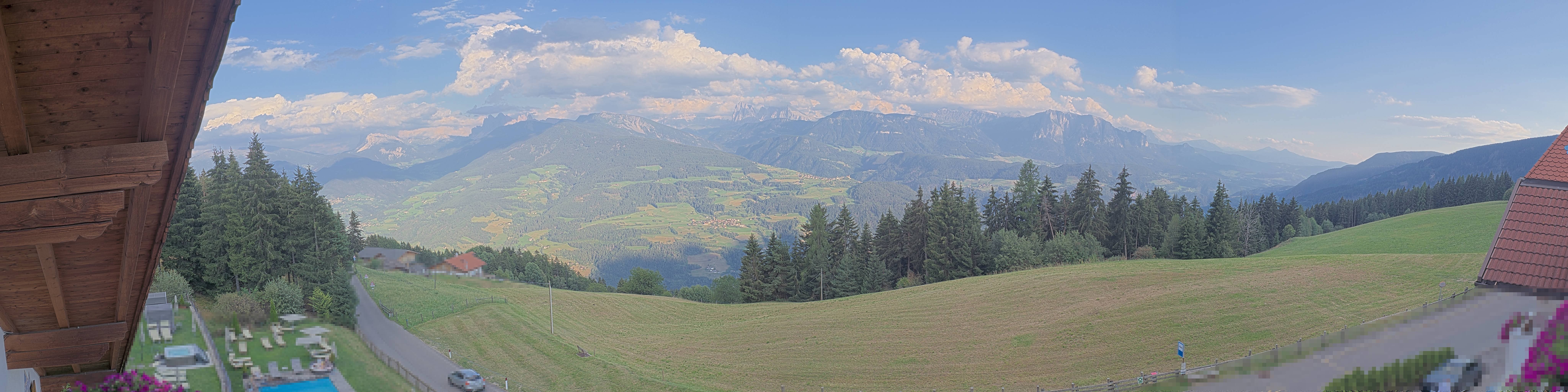 Archiv Foto Webcam Panoramablick Dolomiten