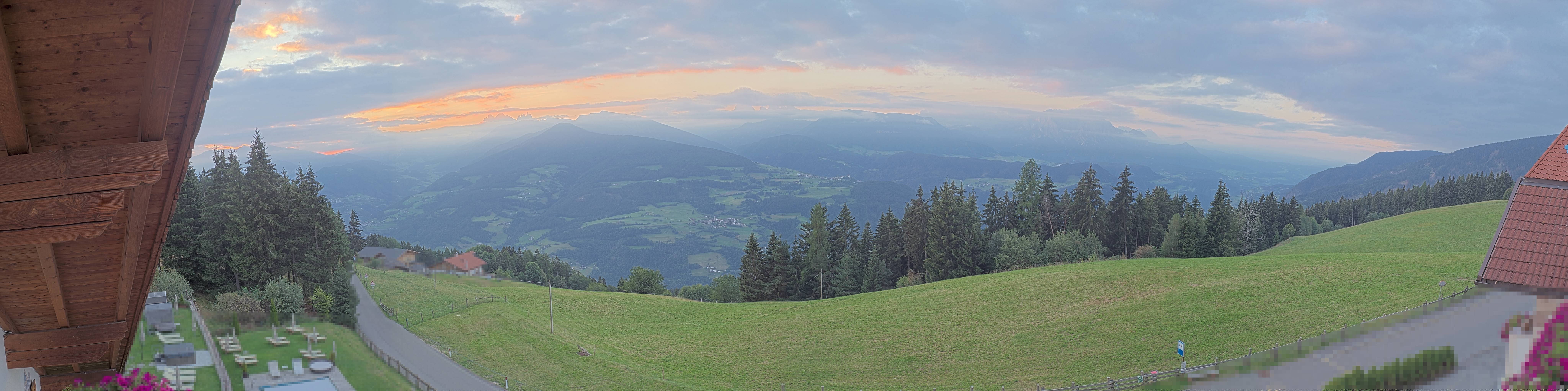 Archiv Foto Webcam Panoramablick Dolomiten
