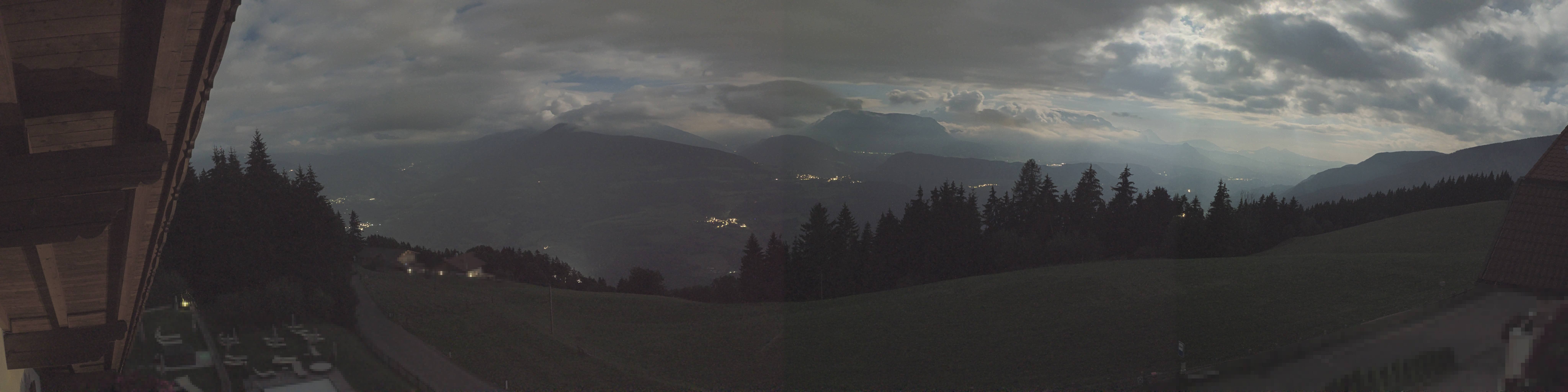 Archived image Webcam Panoramic view Dolomites