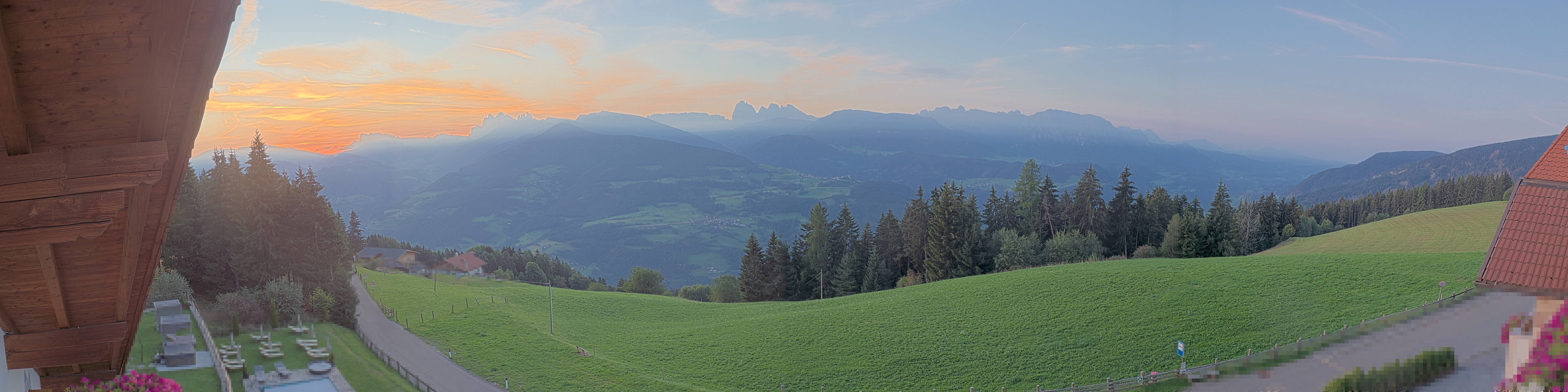 Archived image Webcam Panoramic view Dolomites