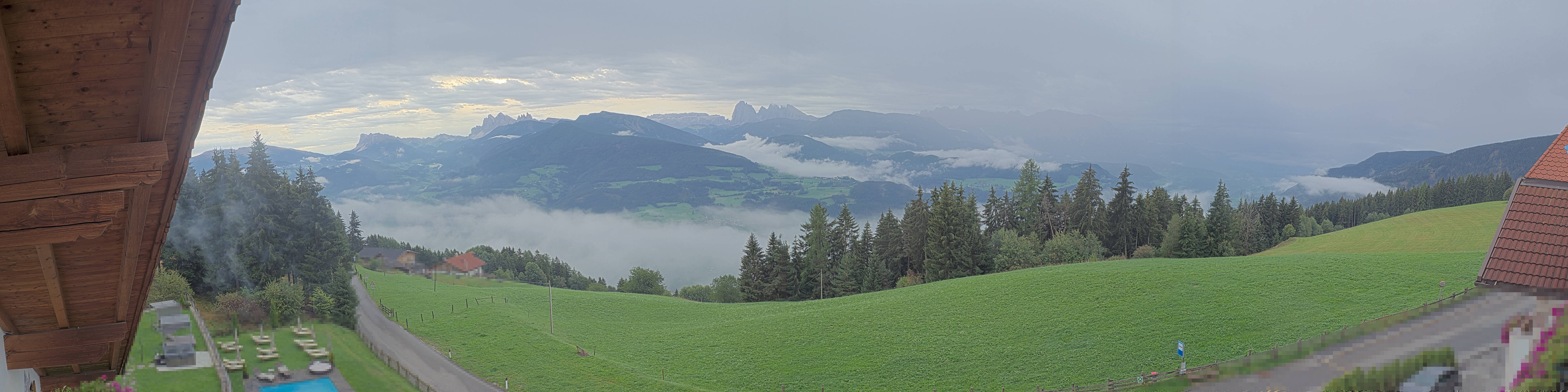 Archived image Webcam Panoramic view Dolomites