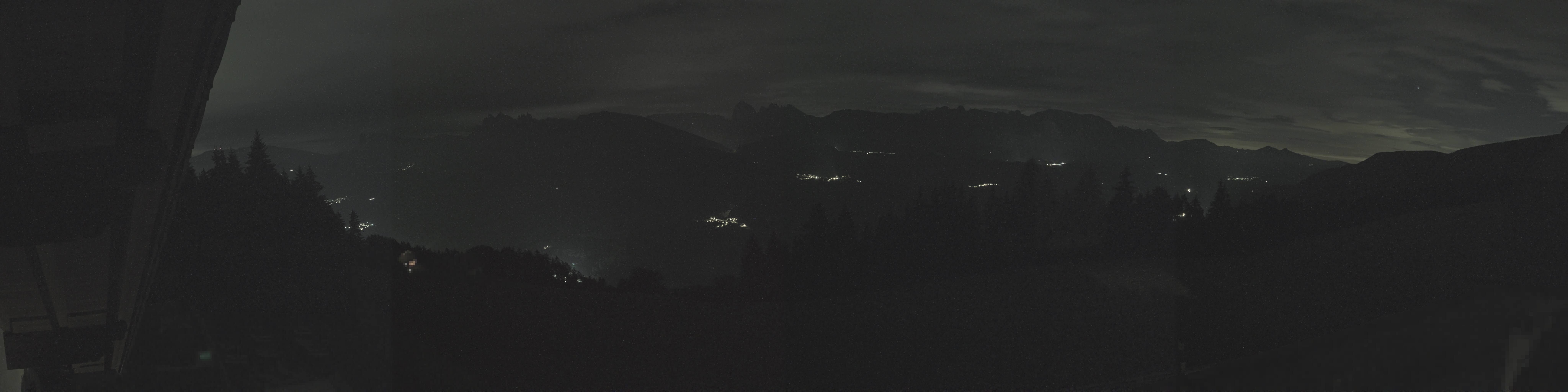 Archiv Foto Webcam Panoramablick Dolomiten