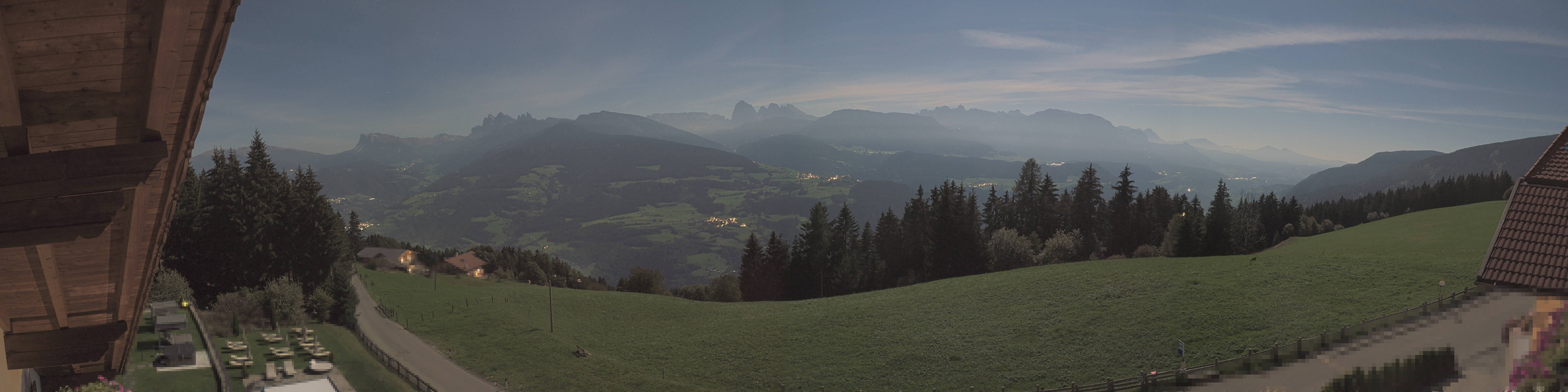Archiv Foto Webcam Panoramablick Dolomiten