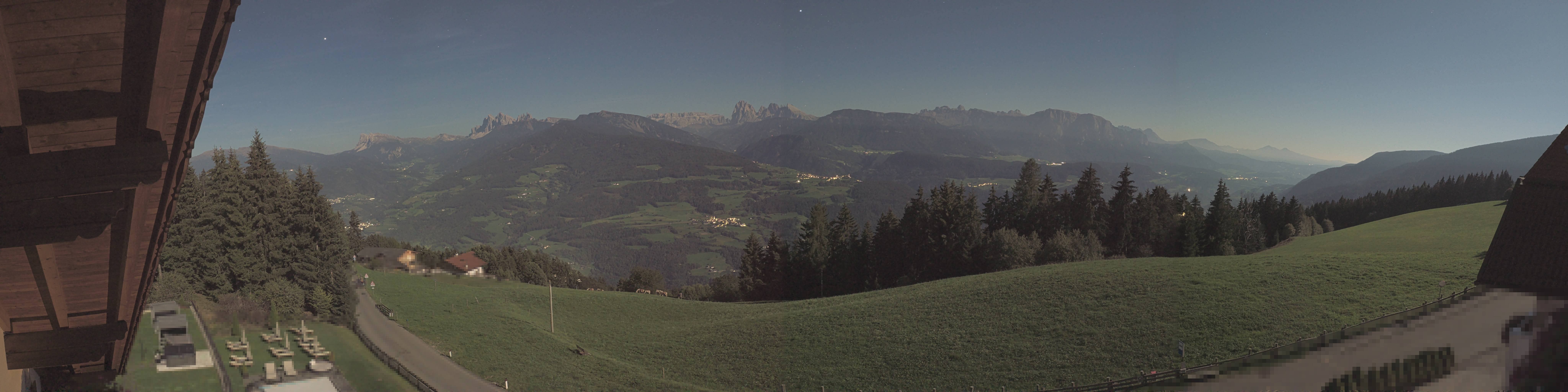 Archiv Foto Webcam Panoramablick Dolomiten
