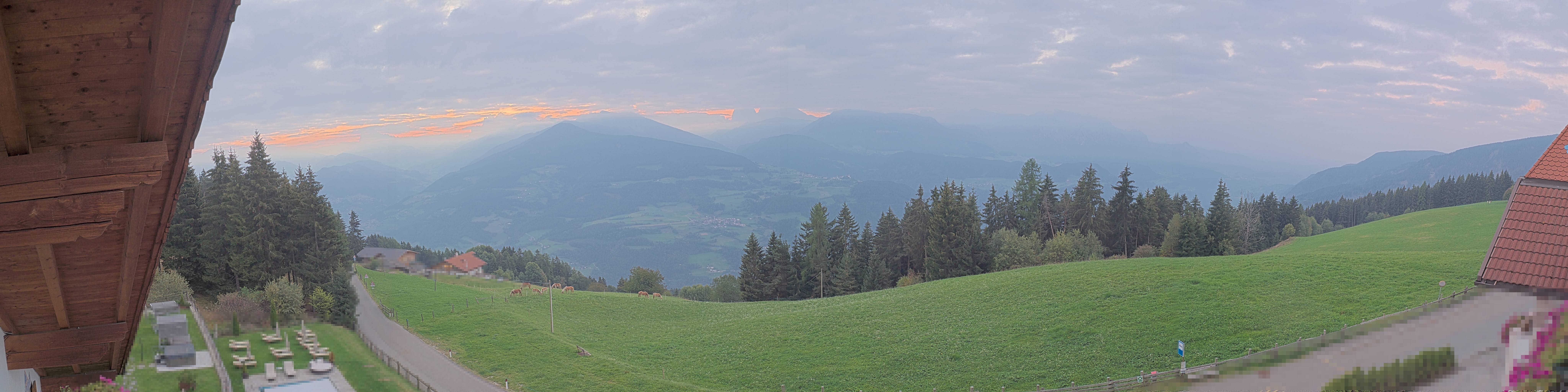 Archived image Webcam Panoramic view Dolomites