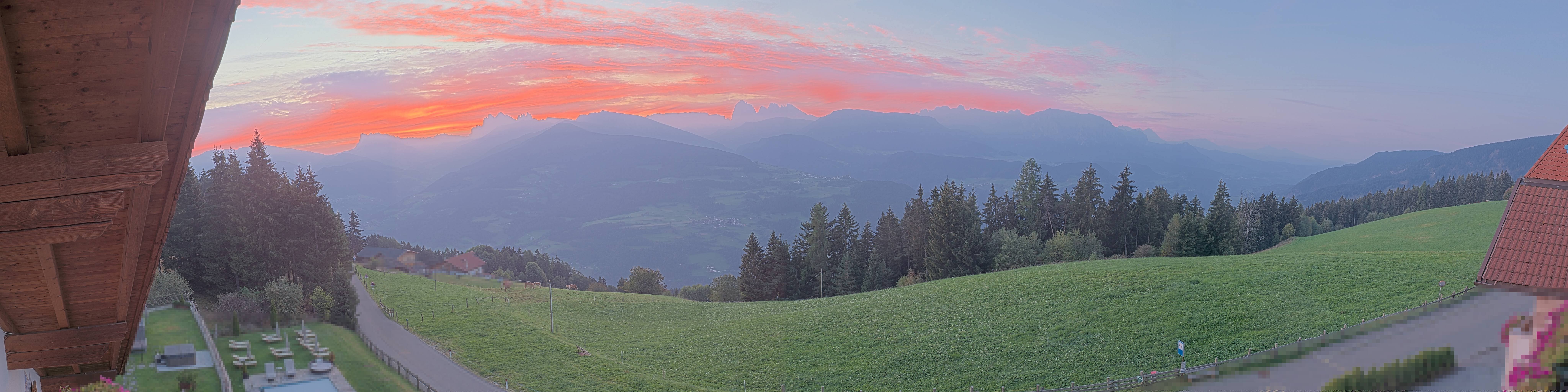 Archiv Foto Webcam Panoramablick Dolomiten