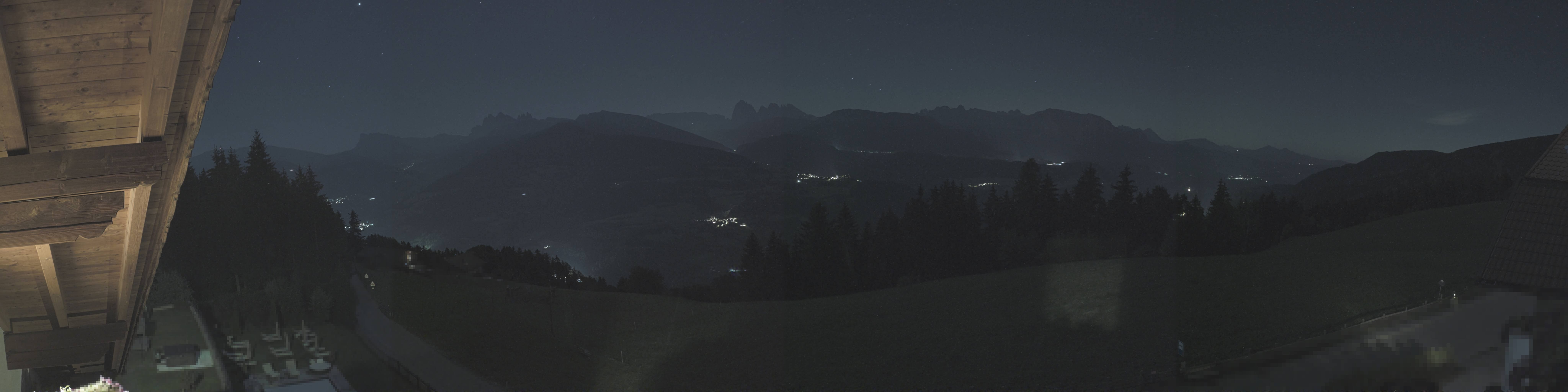Archiv Foto Webcam Panoramablick Dolomiten