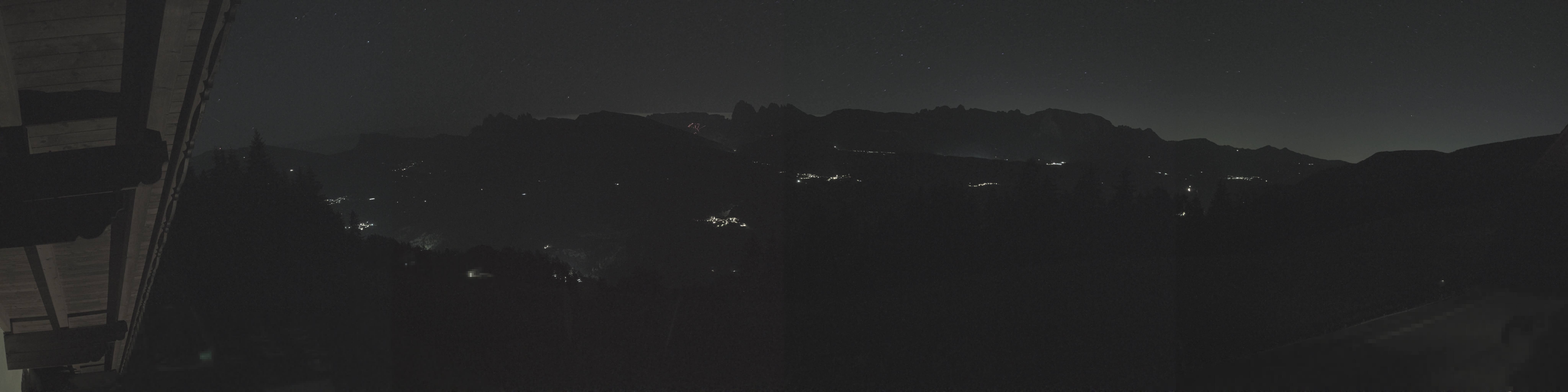 Archived image Webcam Panoramic view Dolomites