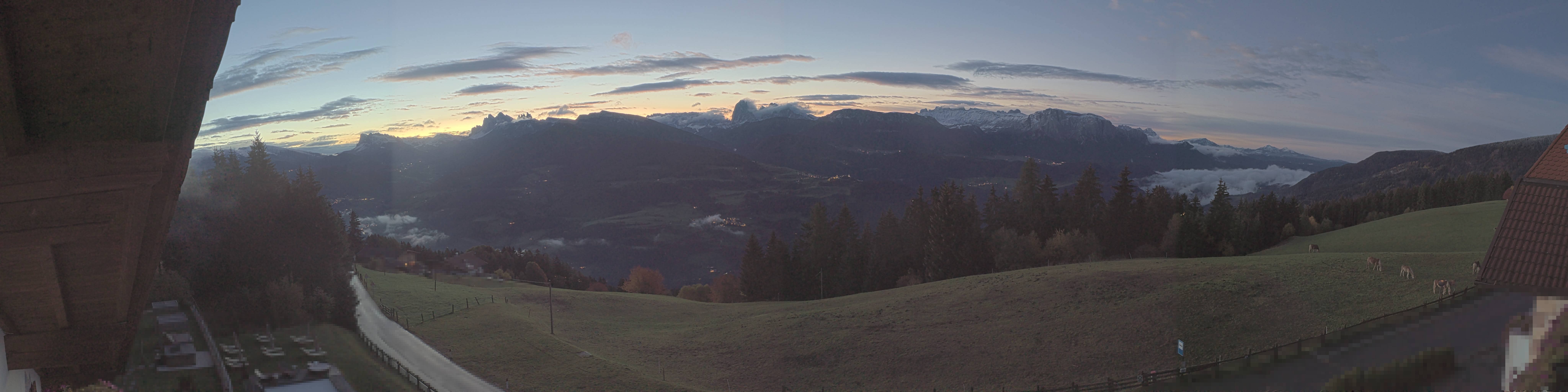 Archiv Foto Webcam Panoramablick Dolomiten