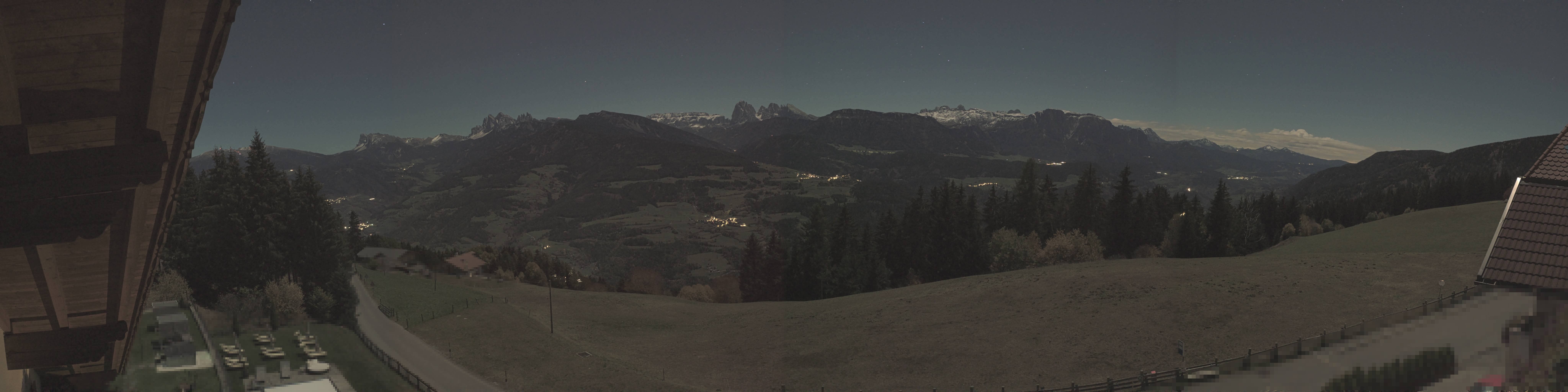 Archived image Webcam Panoramic view Dolomites