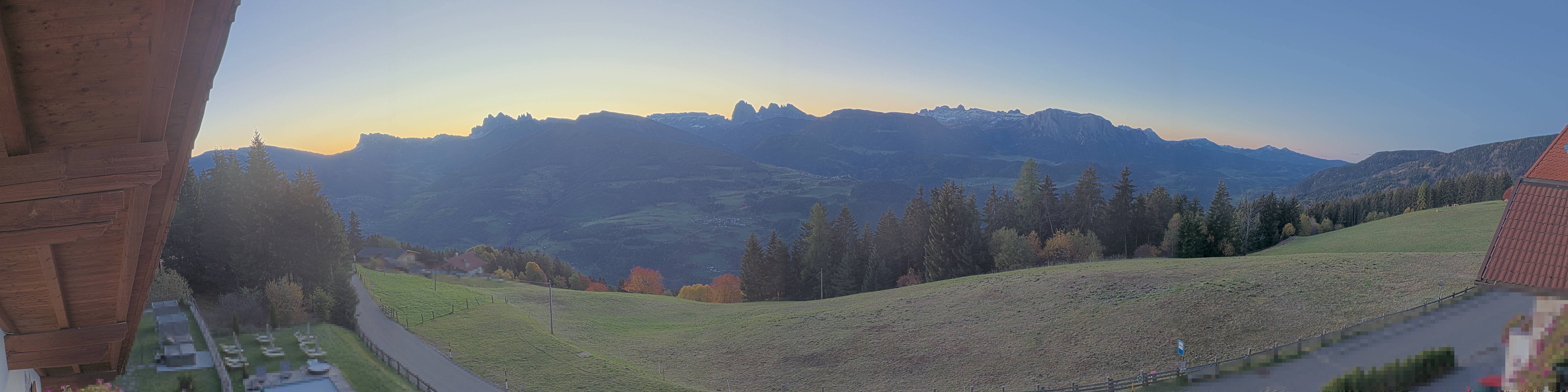 Archived image Webcam Panoramic view Dolomites